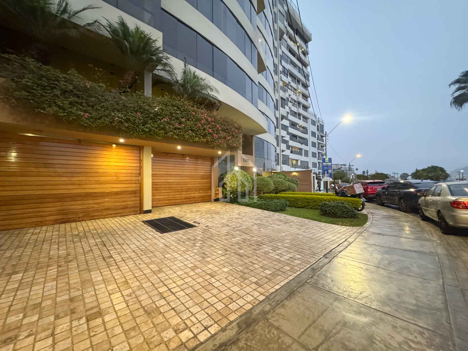 departamento en venta malecon de la reserva-24