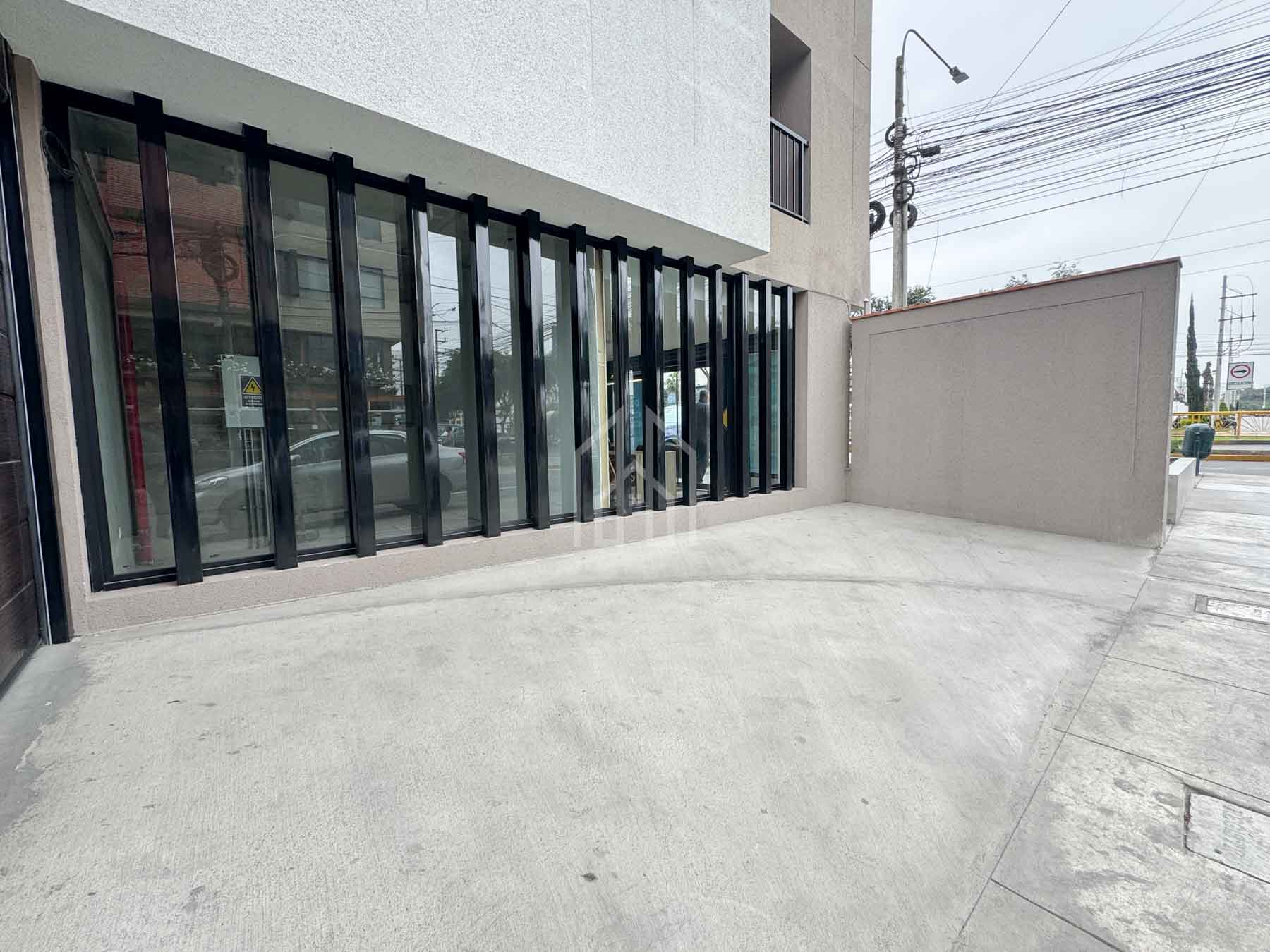 local comercial en alquilerla victoria arriola-6