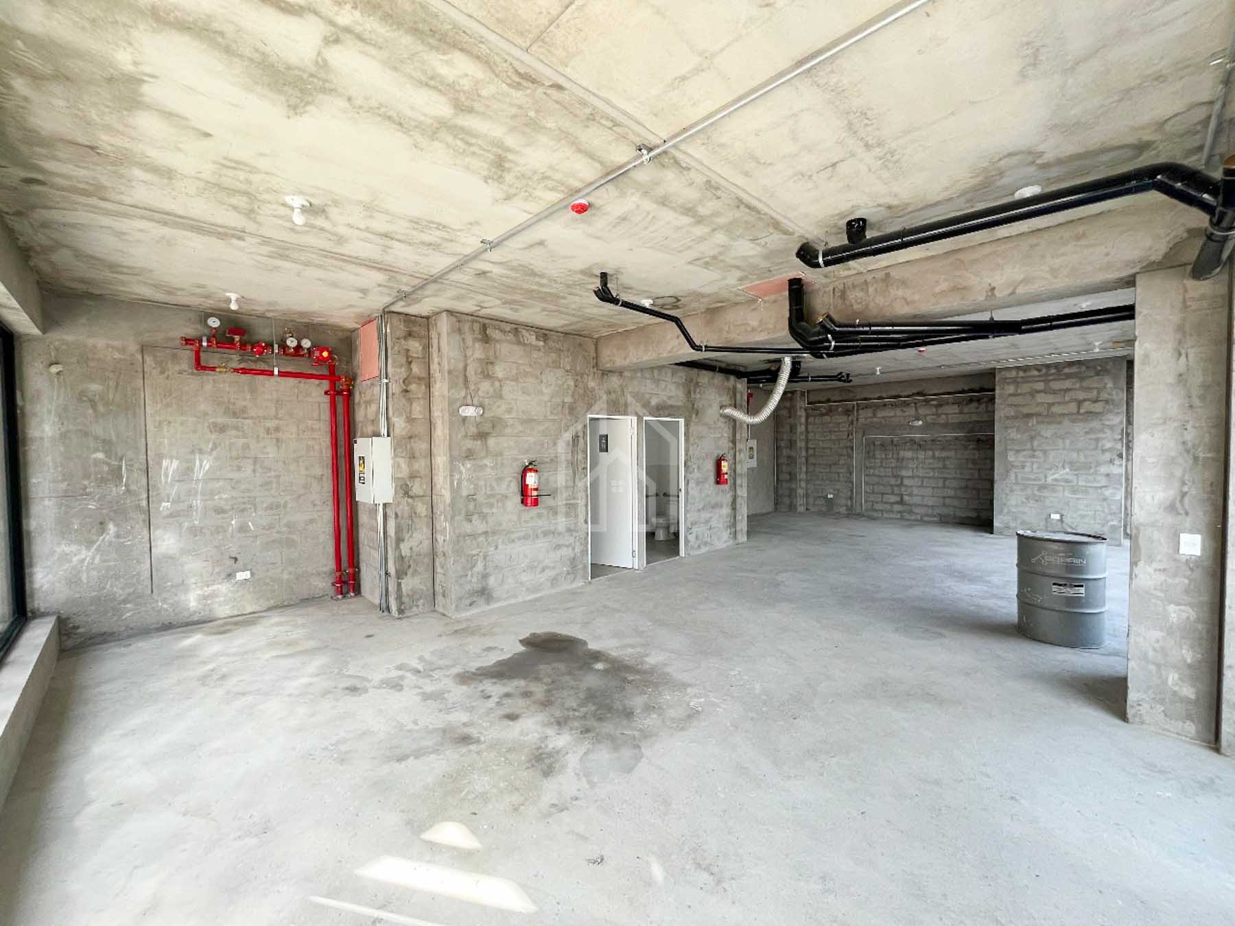 local comercial en alquilerla victoria arriola-9