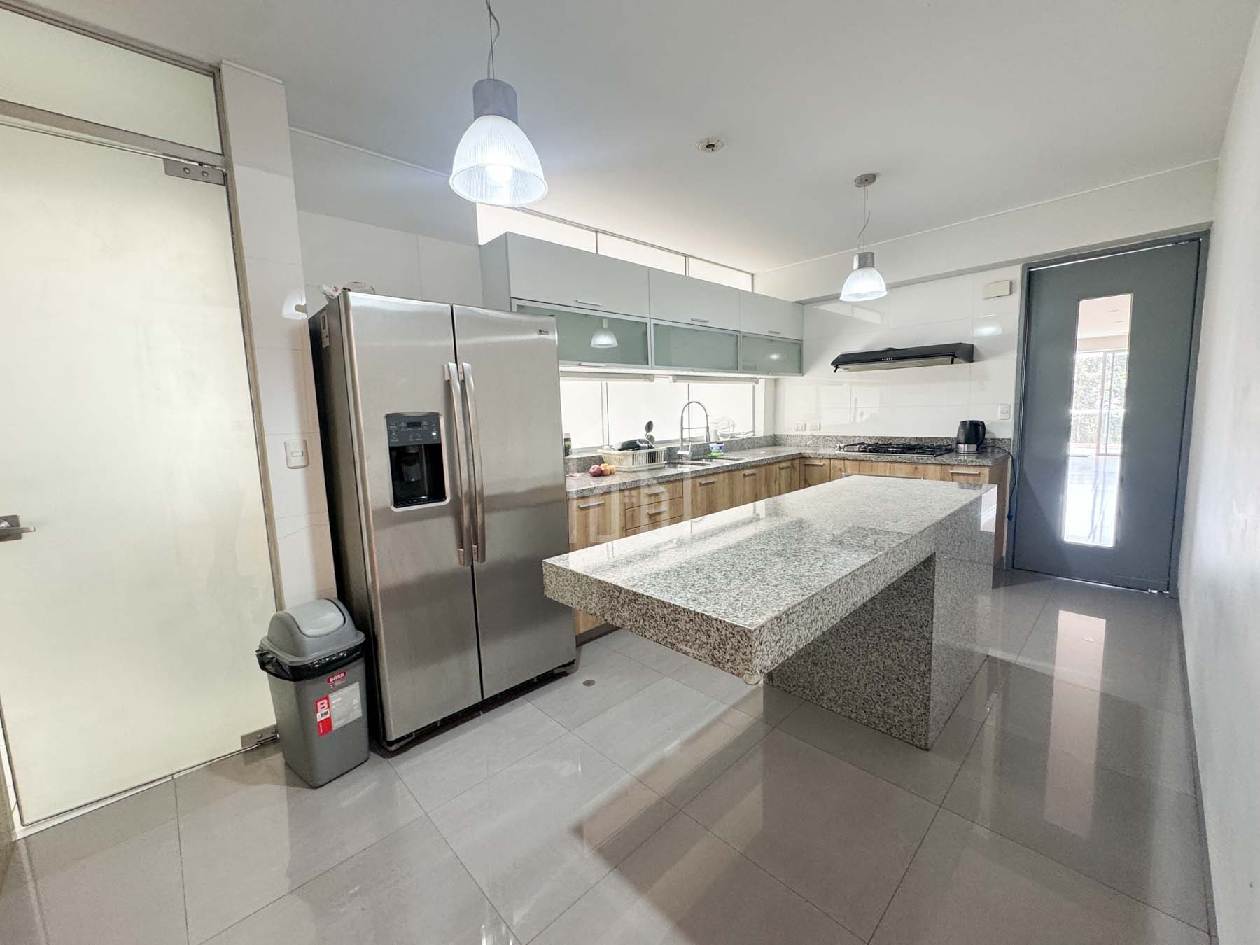 departamento en alquiler surco golf los incas-19