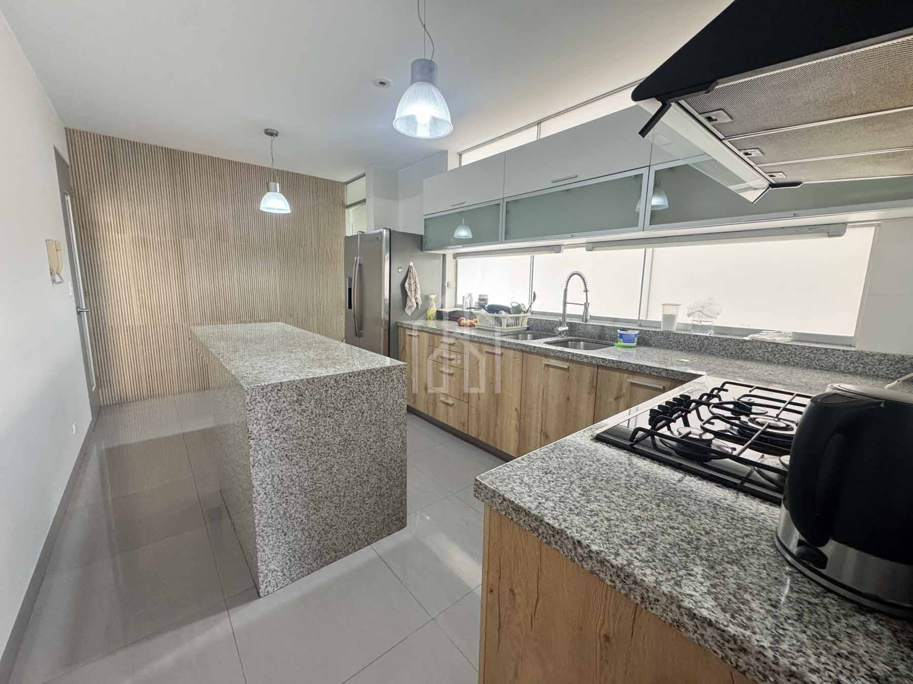 departamento en alquiler surco golf los incas-21