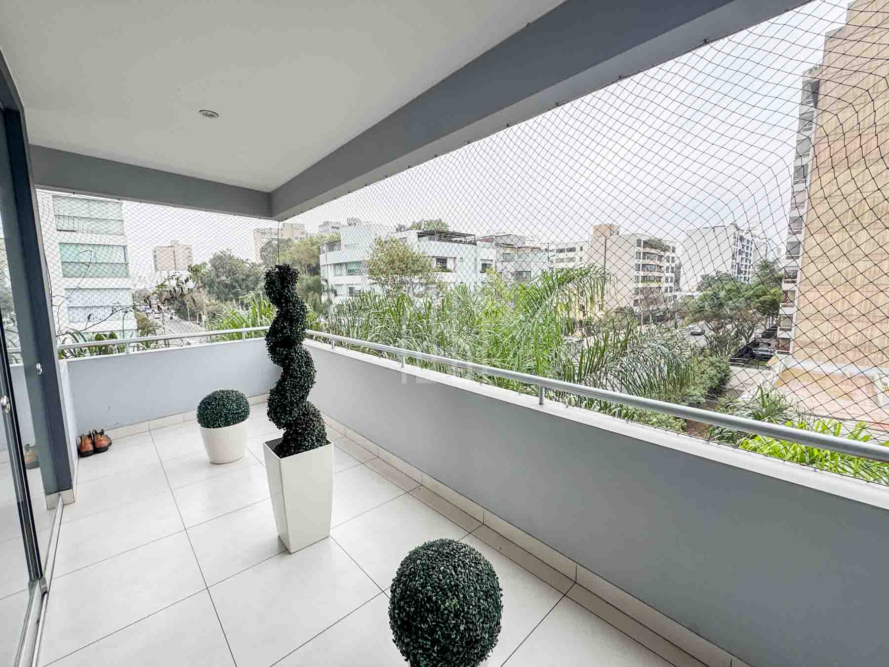 departamento en venta san isidro las flores-12