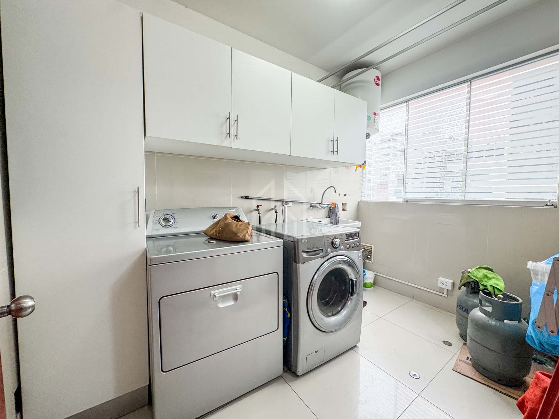 departamento en venta san isidro las flores-24