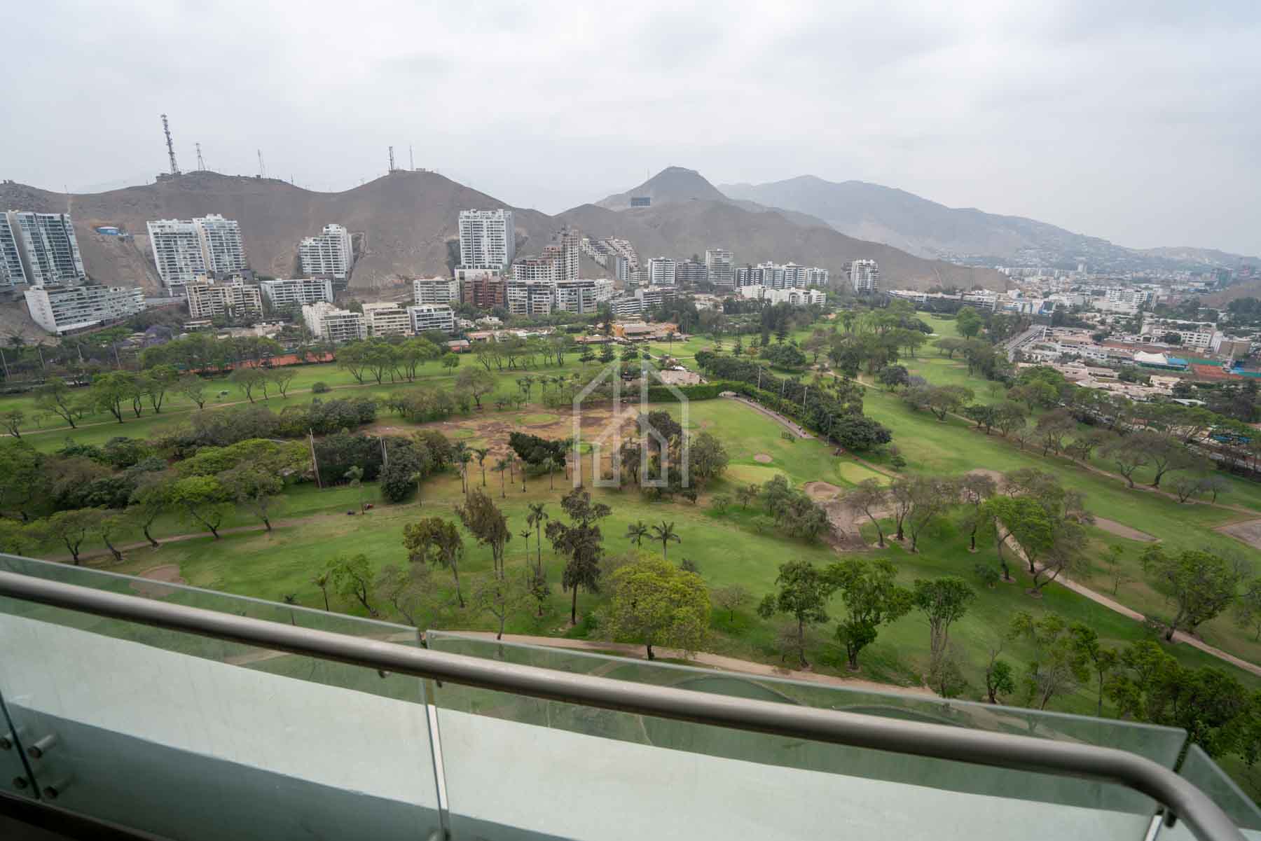 departamento en venta edificio moon surco golf los incas-26