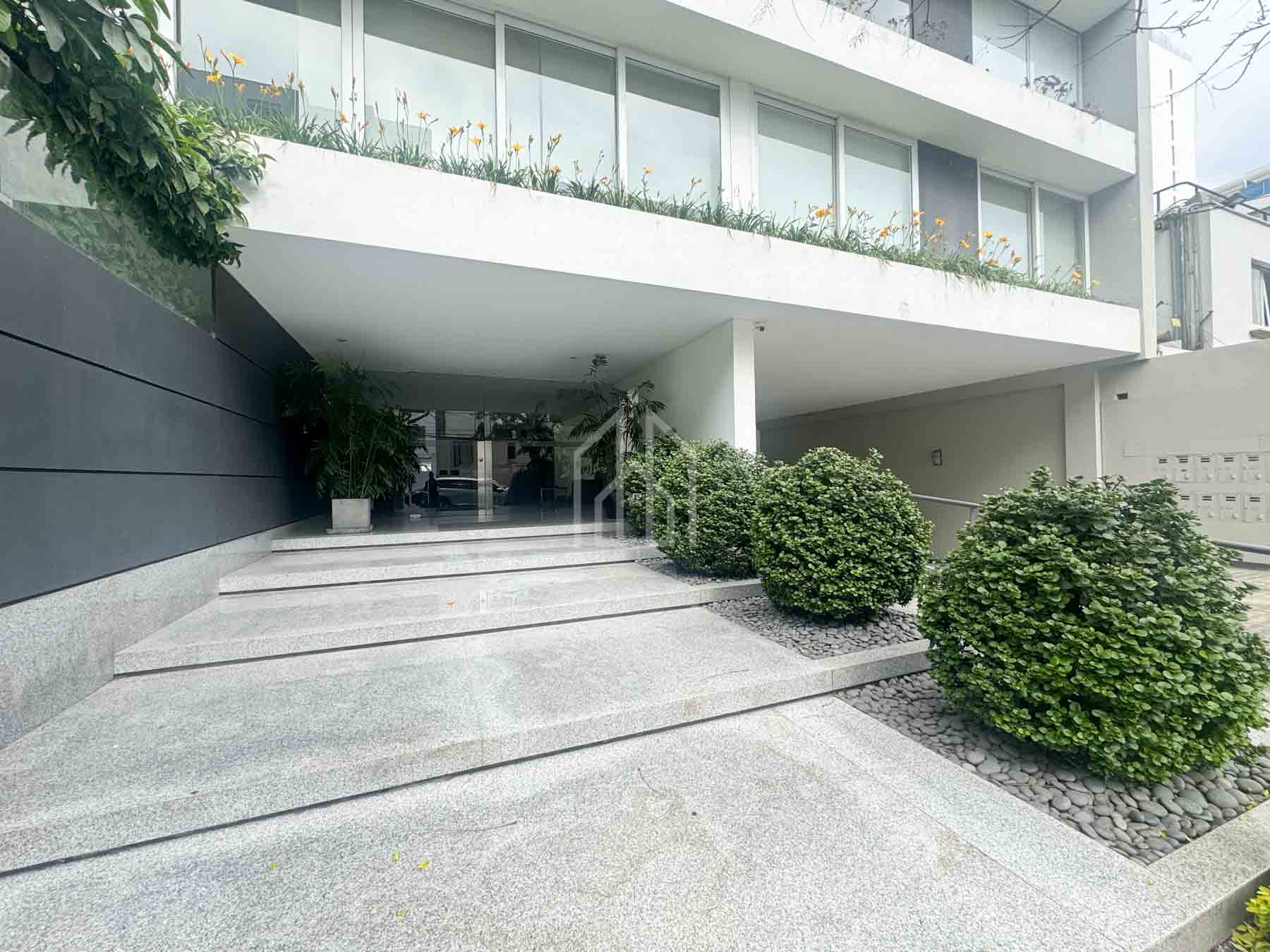 departamento en venta o alquiler los laureles san isidro-2