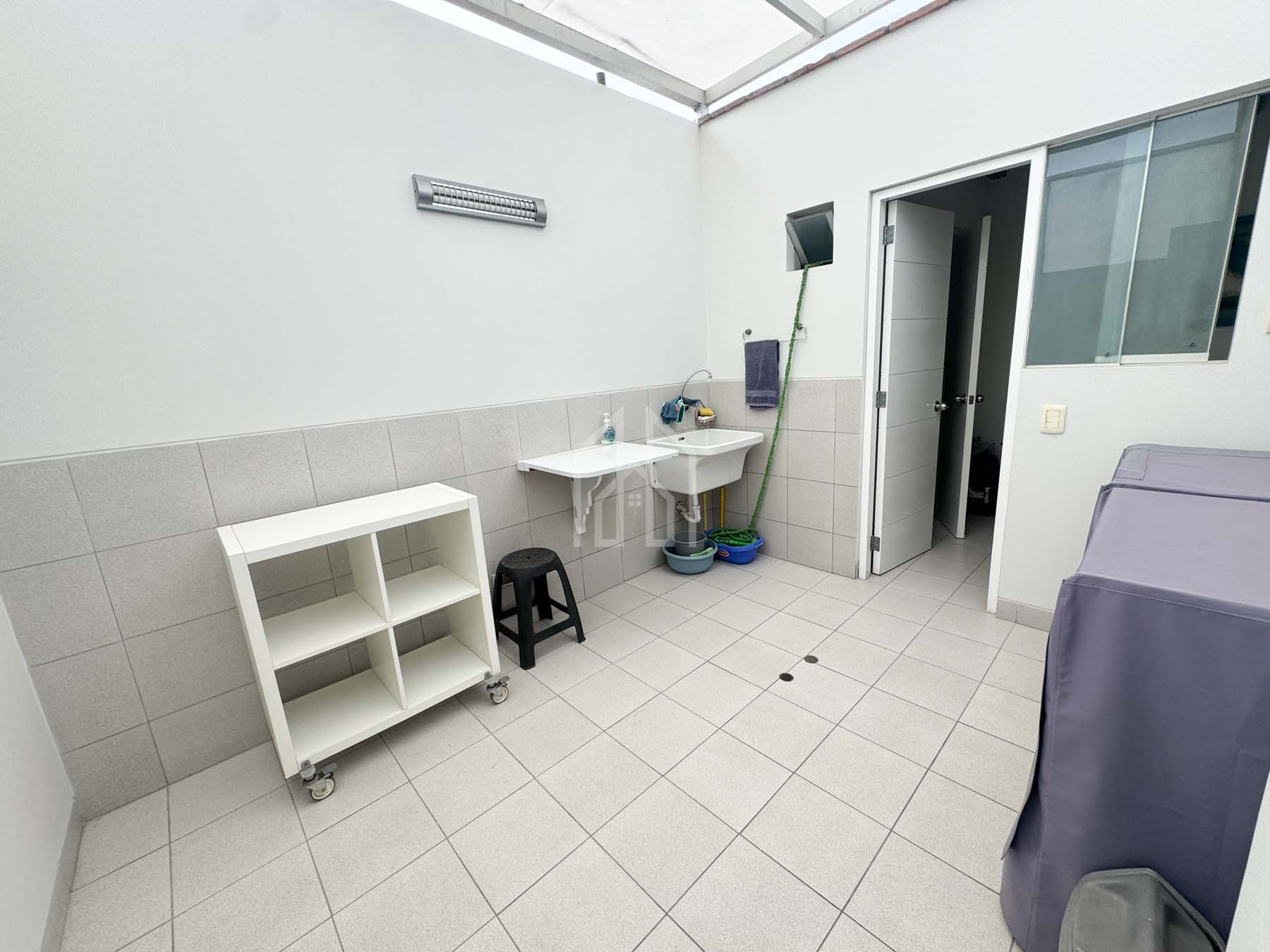 departamentos de estreno golf y mar san isidro-23