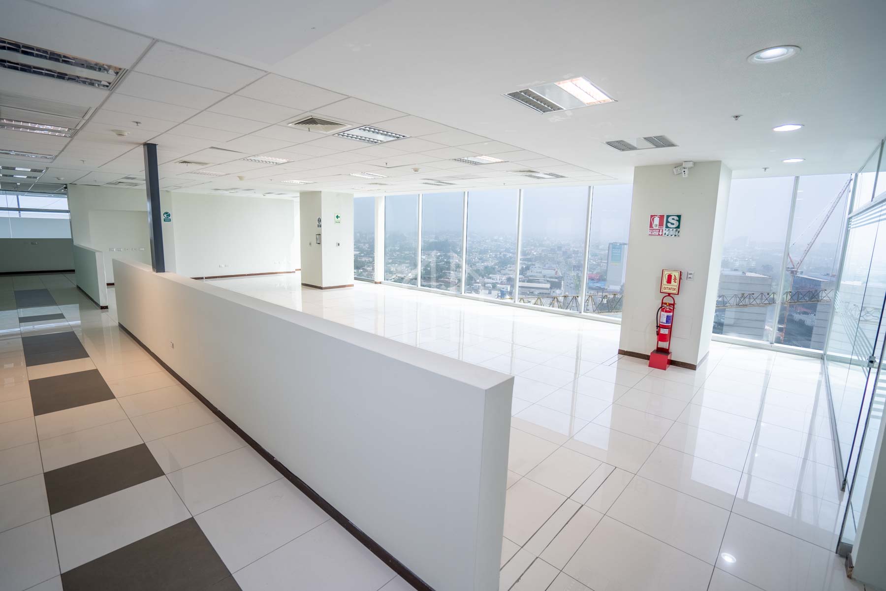 oficina en venta capital golf los incas-24