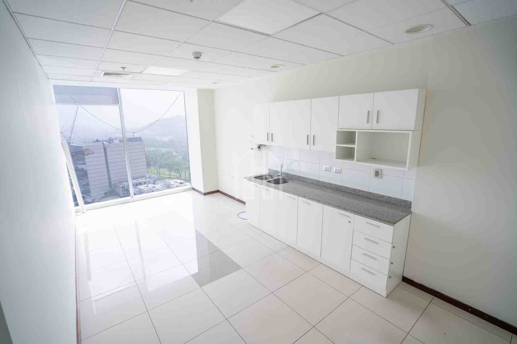 oficina en venta capital golf los incas-26