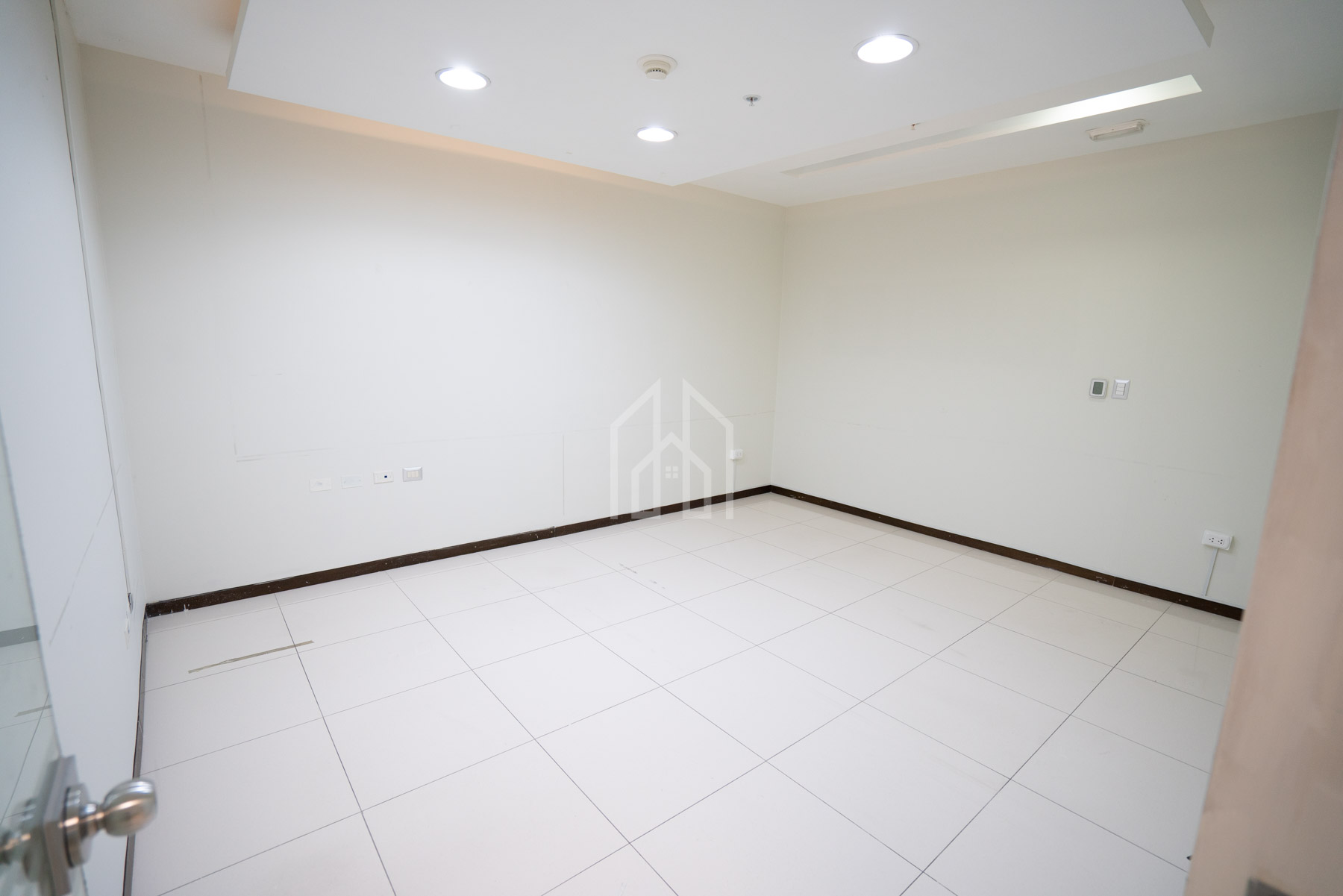 oficina en venta capital golf los incas-31