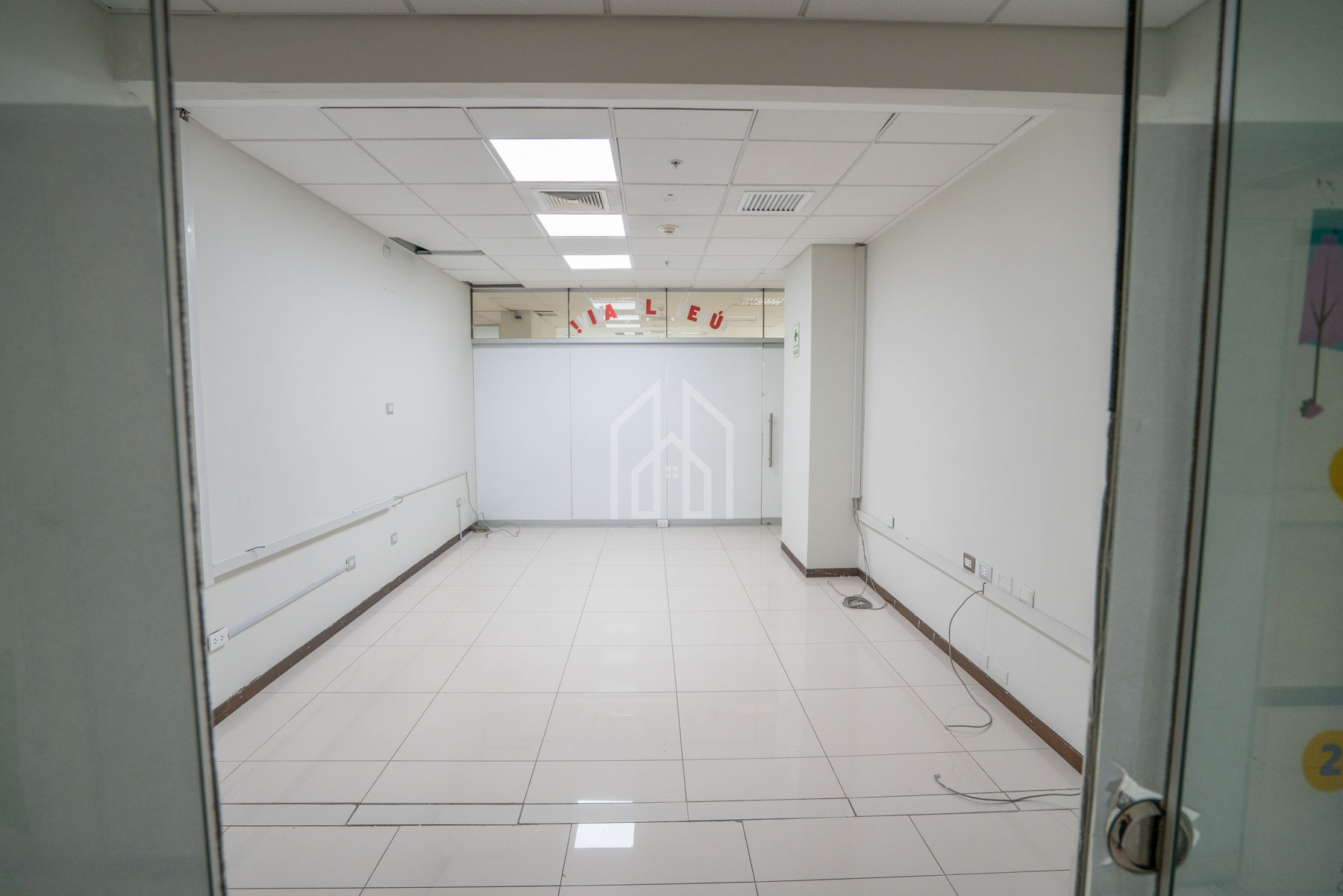 oficina en venta capital golf los incas-32