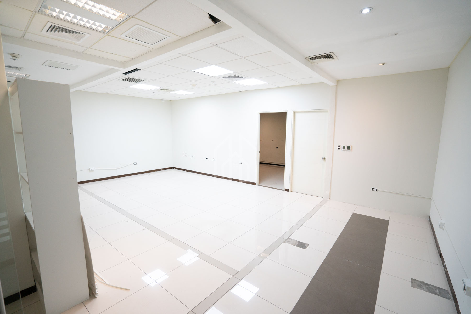 oficina en venta capital golf los incas-35