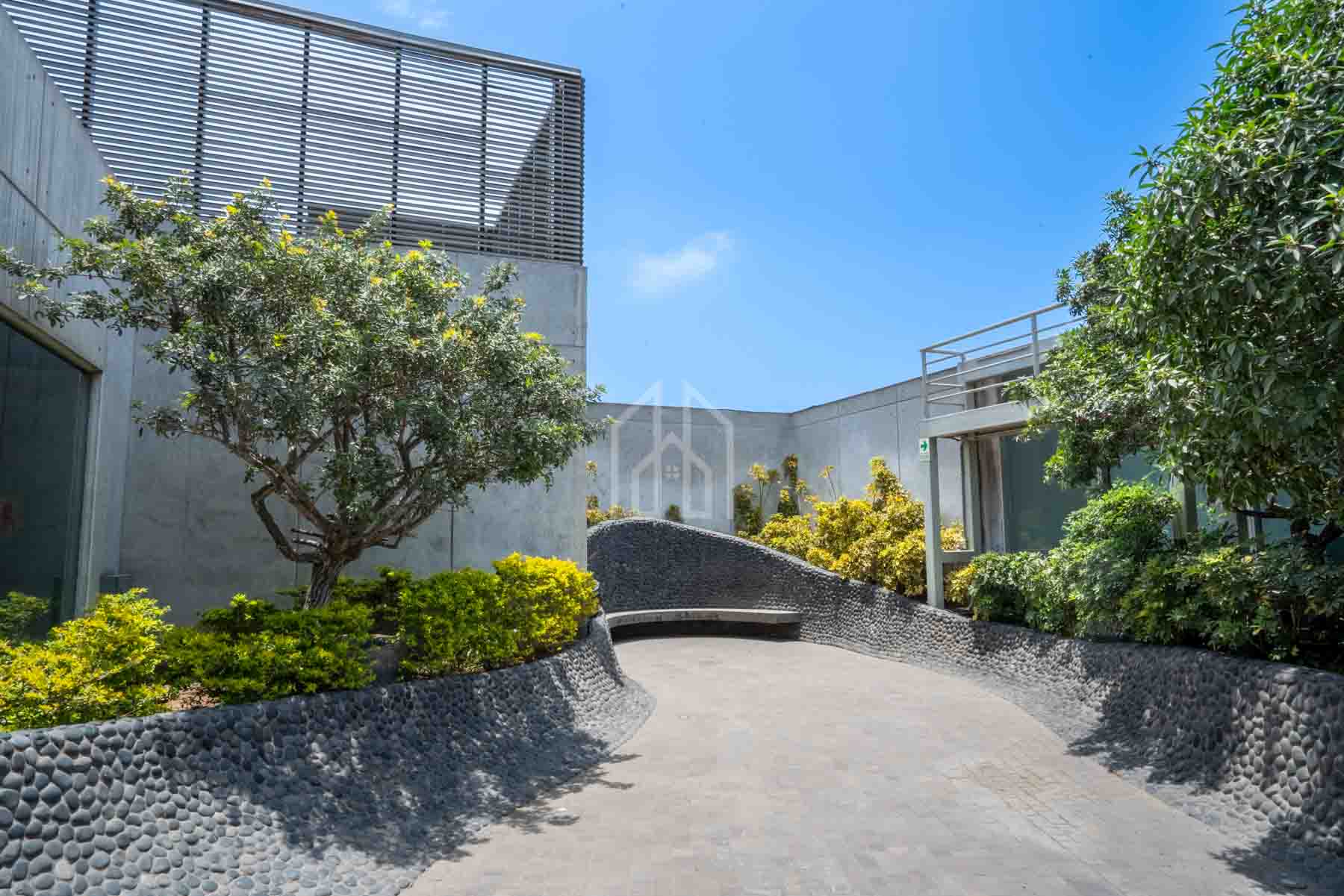 oficina en venta capital golf los incas-46