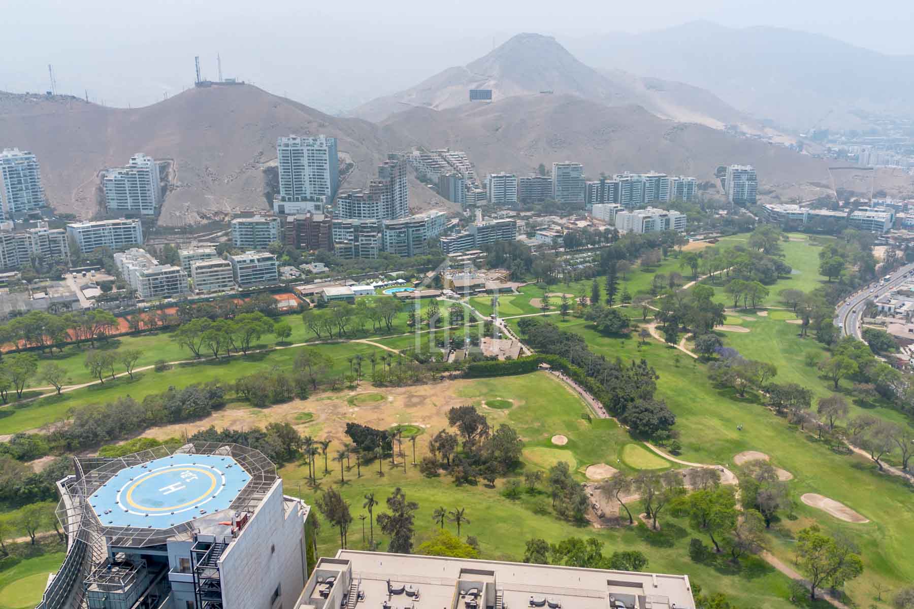 oficina en venta capital golf los incas-48