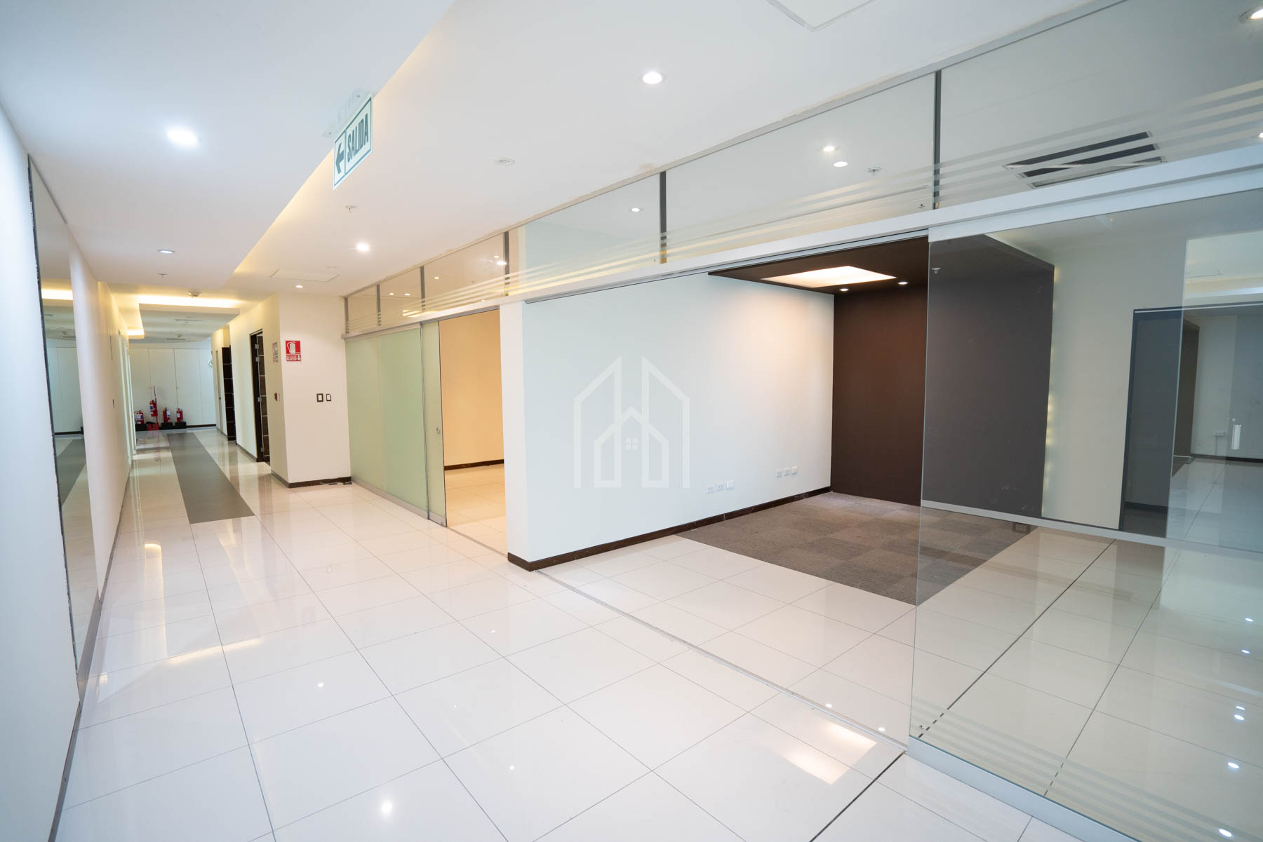 oficina en venta capital golf los incas-7