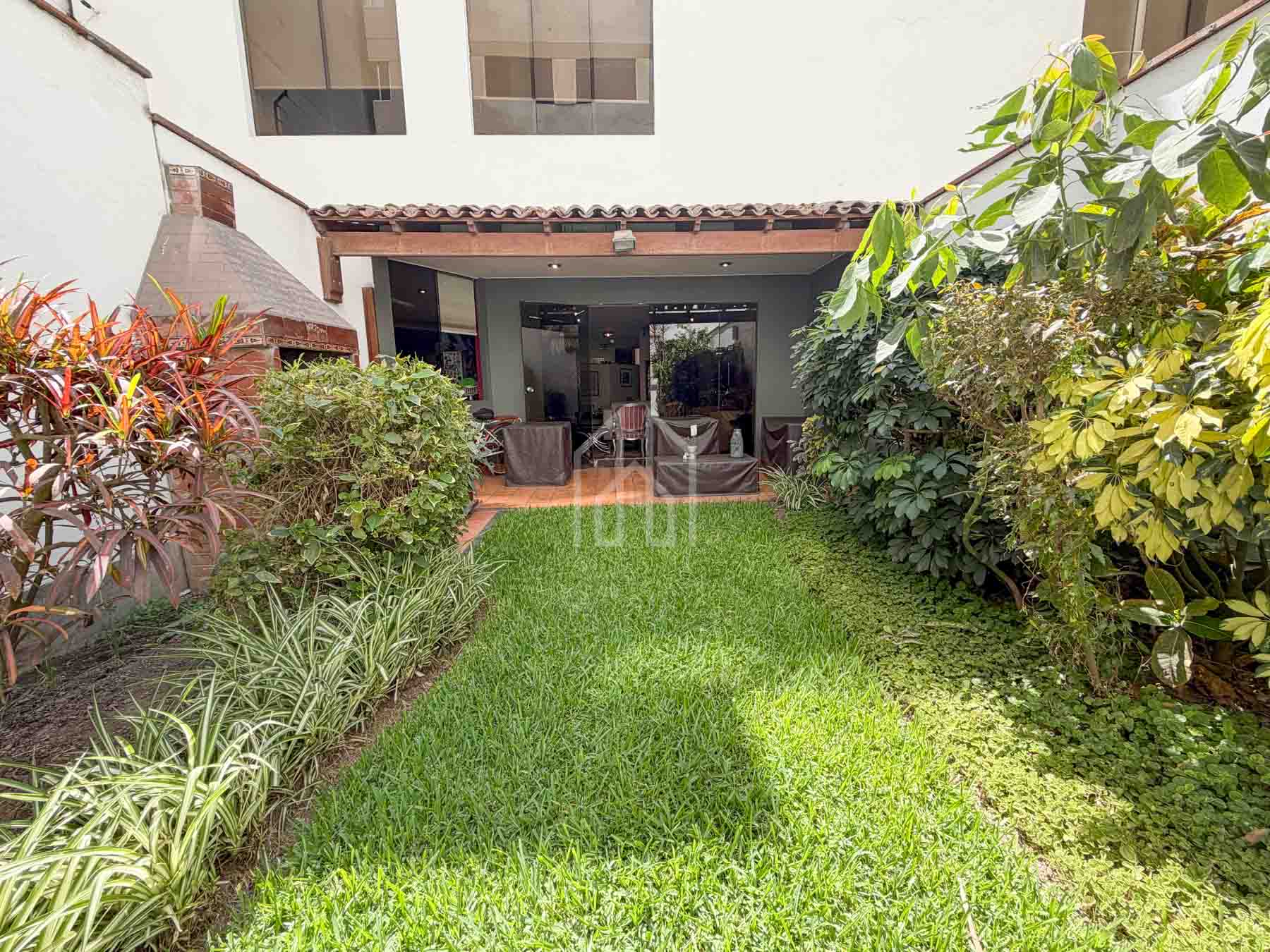 Flat con Jardín en Chacarilla