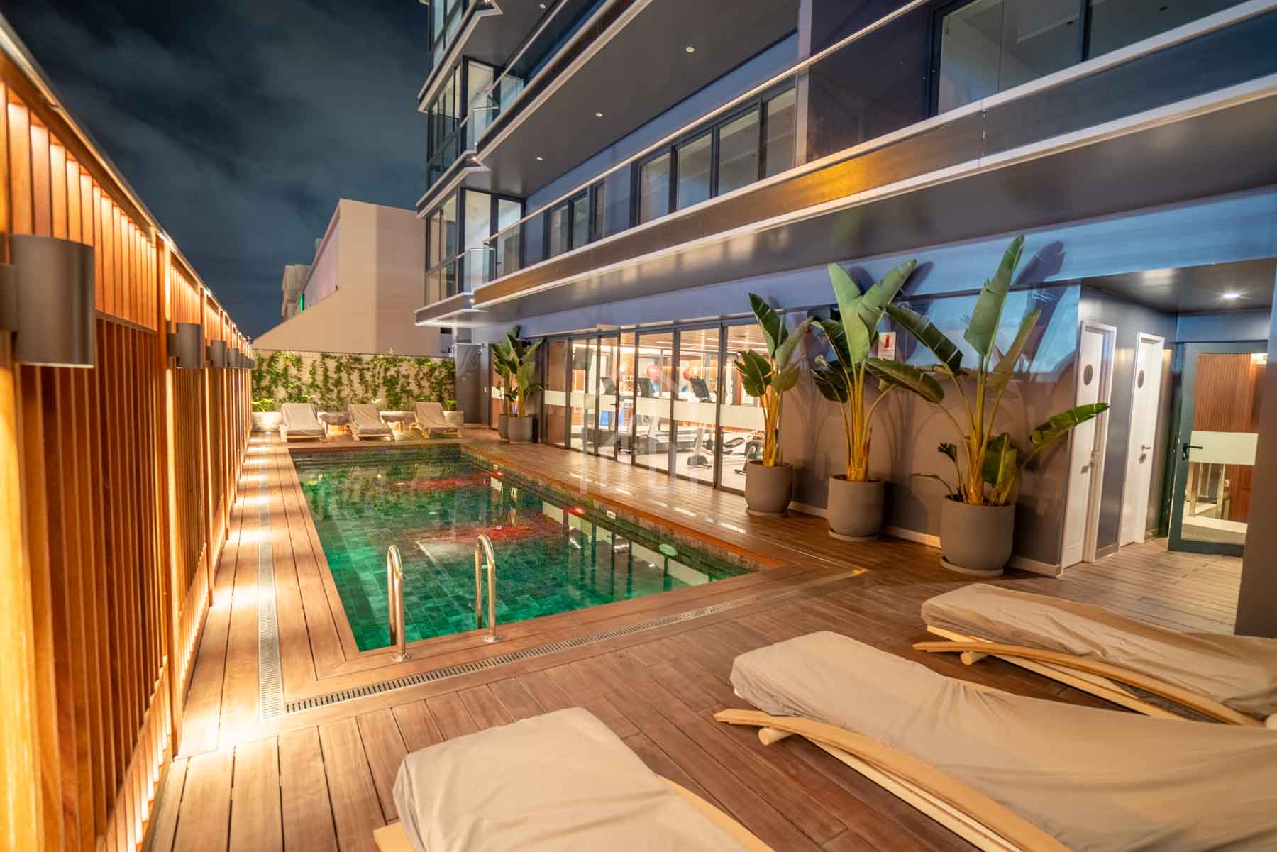 departamento en venta departamento penthouse golf san isidro-36