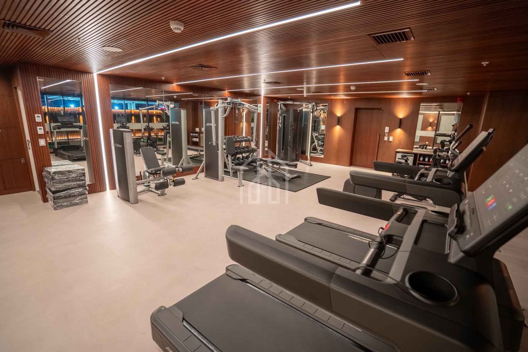 departamento en venta departamento penthouse golf san isidro-39