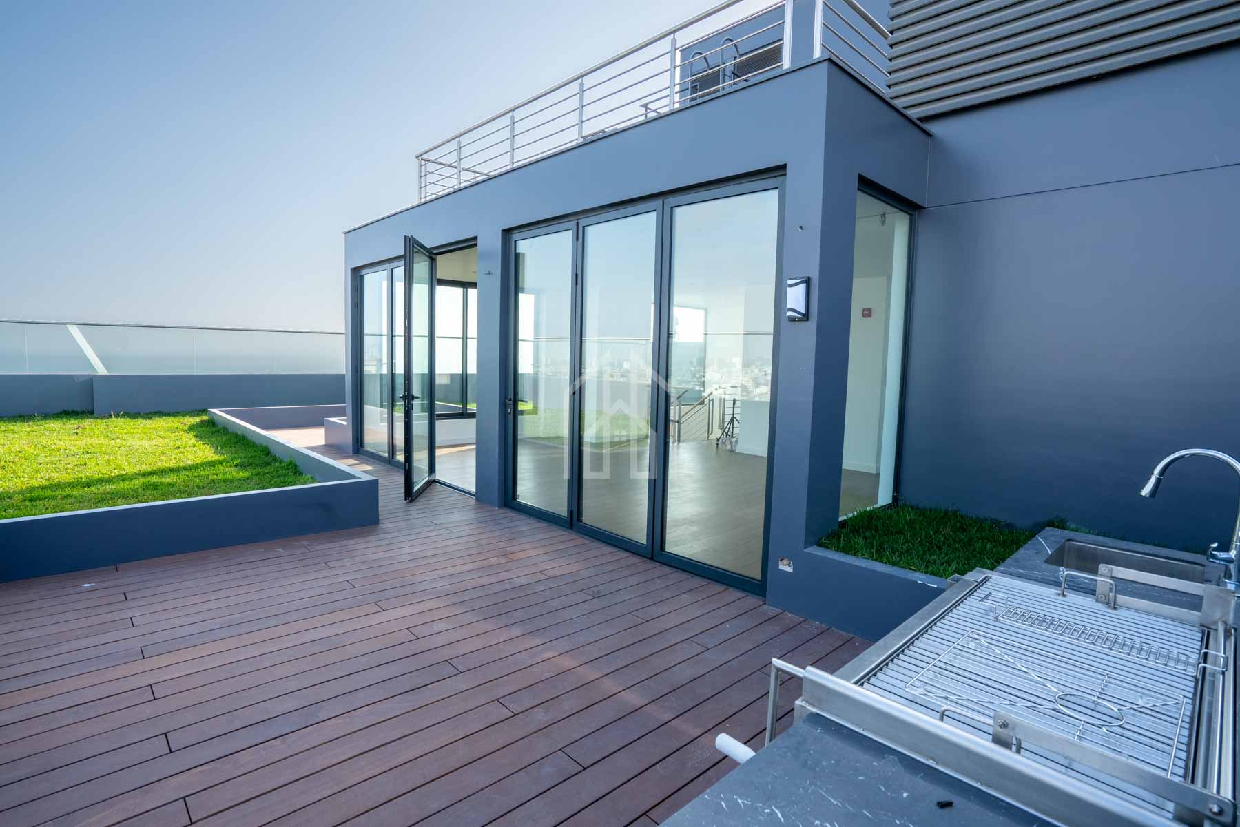 departamento en venta departamento penthouse golf san isidro-5