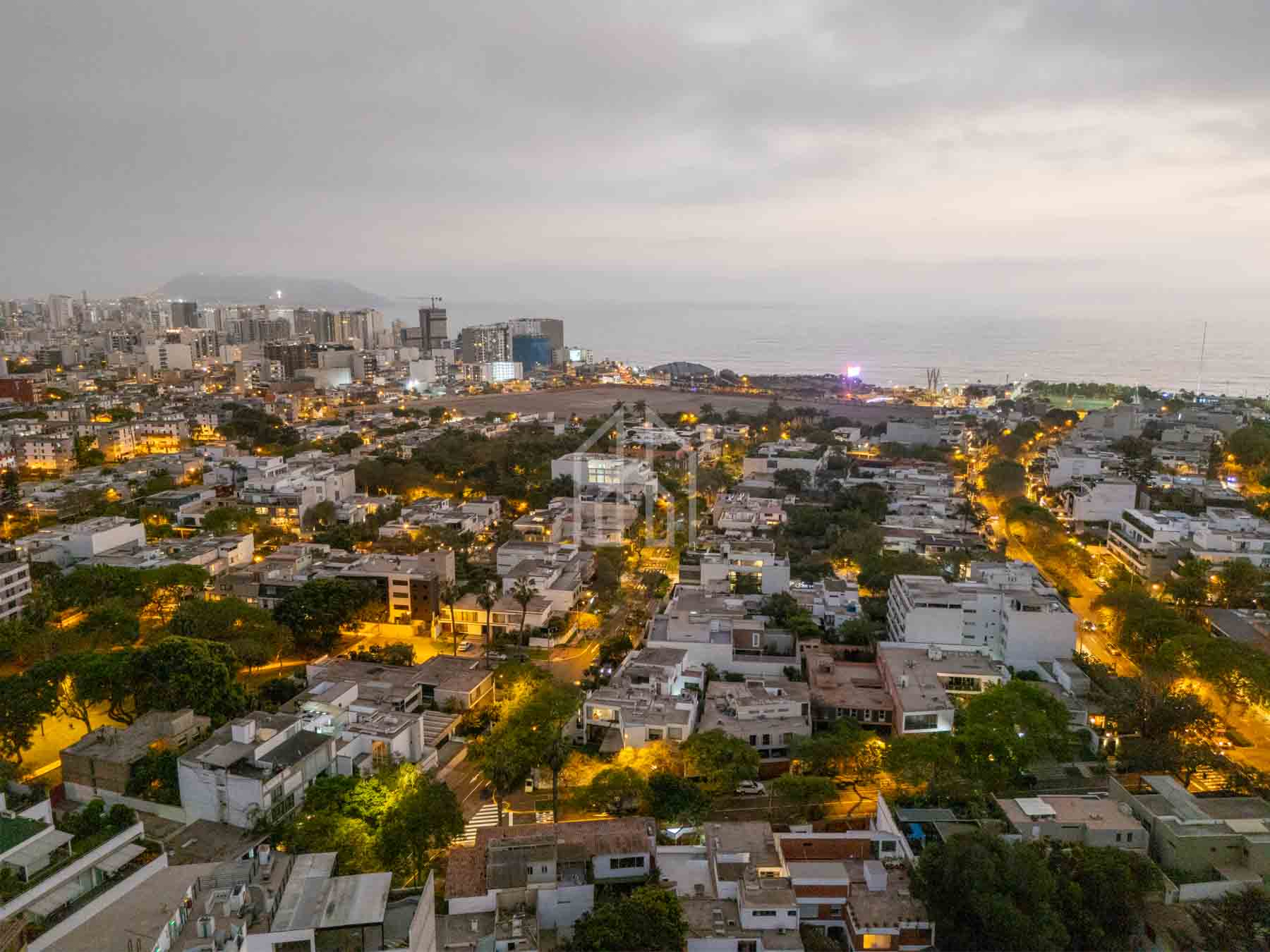 departamento en venta departamento penthouse golf san isidro-50