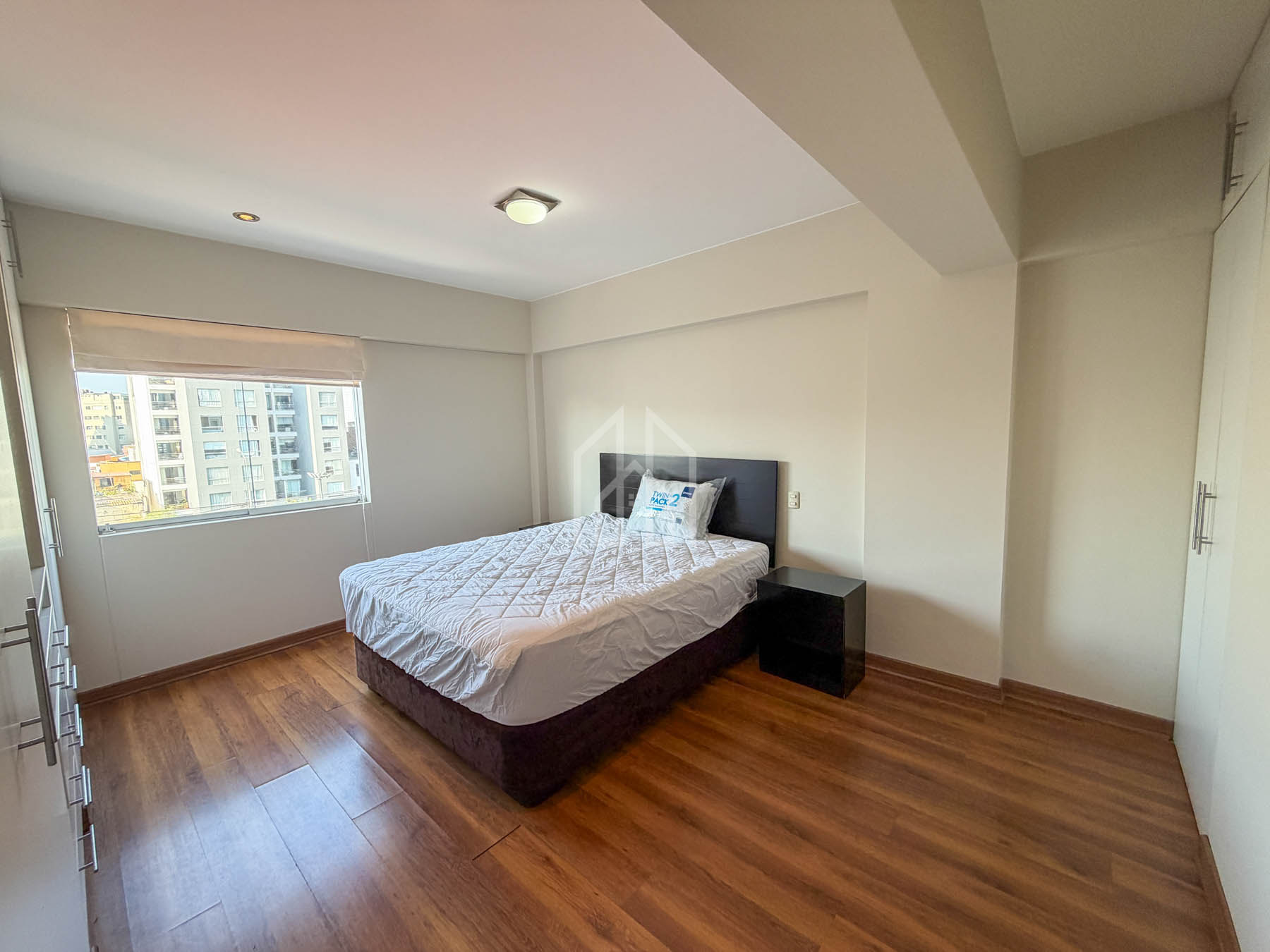 departamento en alquiler 2 de mayo san isidro-10