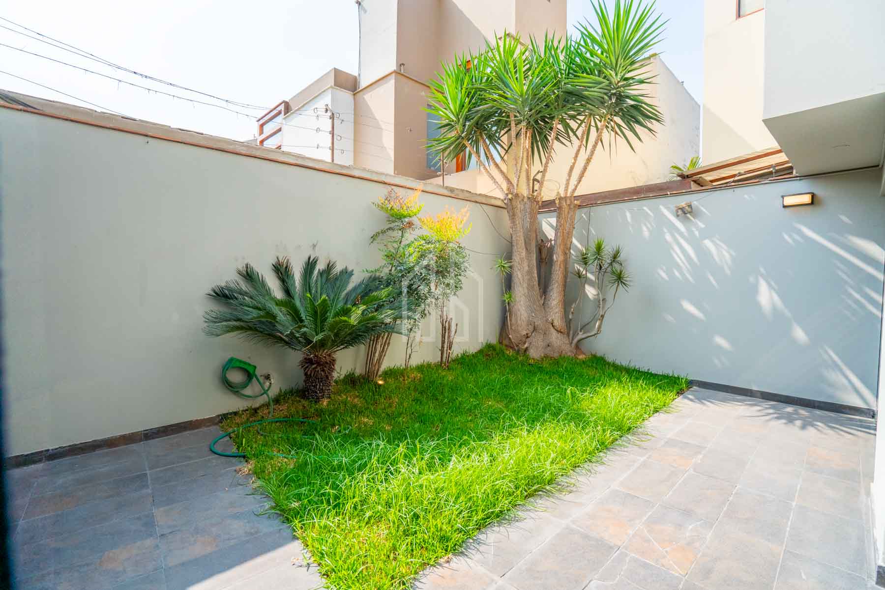 casa en condominio en venta tres marias surco-12