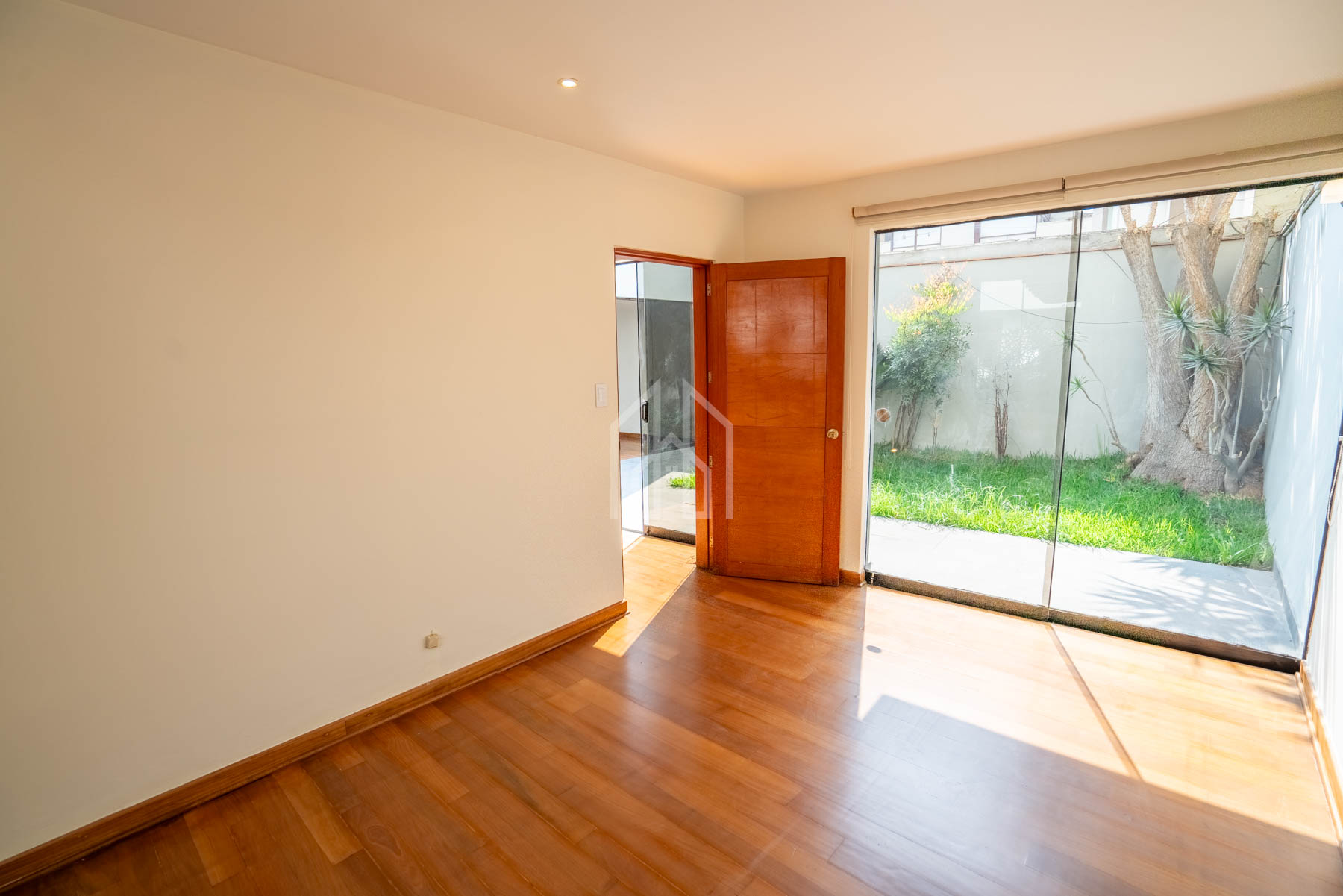 casa en condominio en venta tres marias surco-14