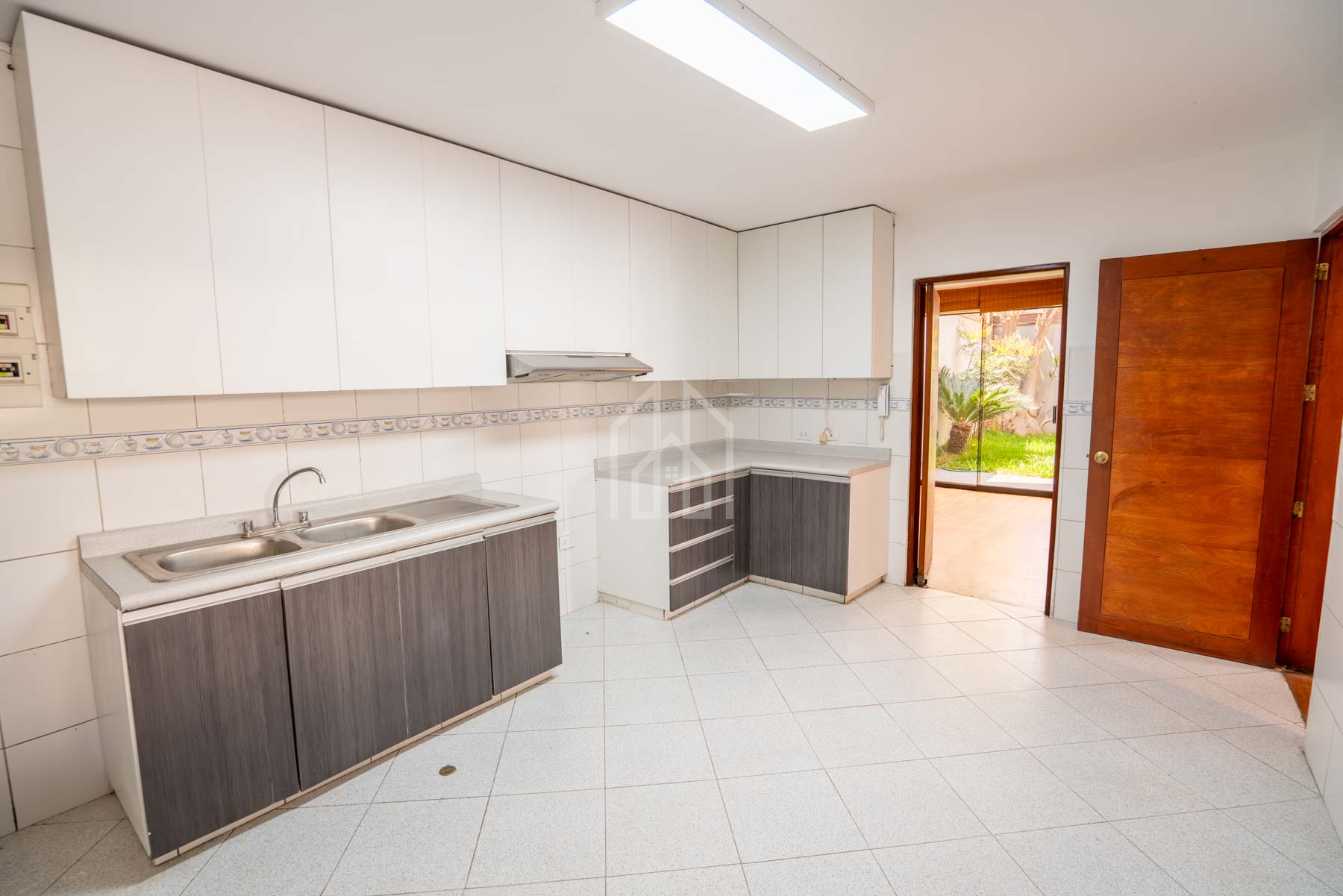 casa en condominio en venta tres marias surco-17