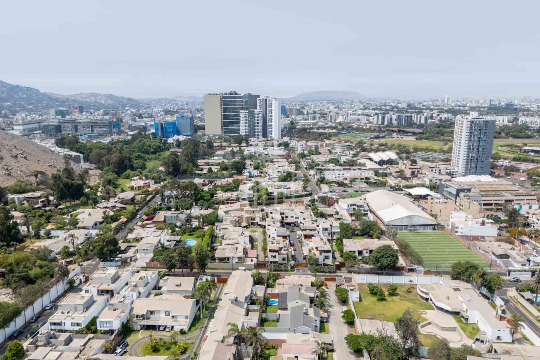 casa en condominio en venta tres marias surco-42