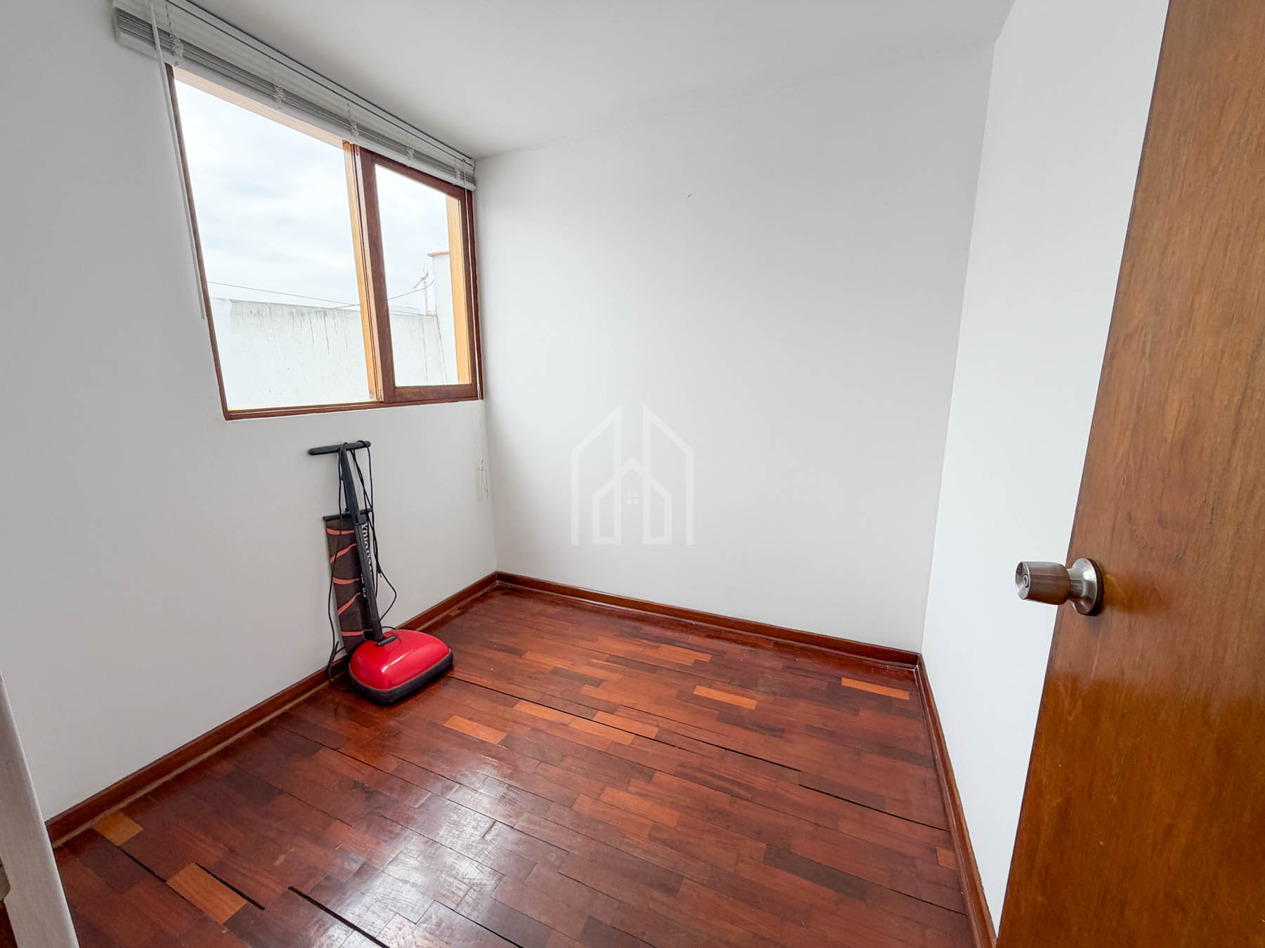 casa en venta condominio surco-26