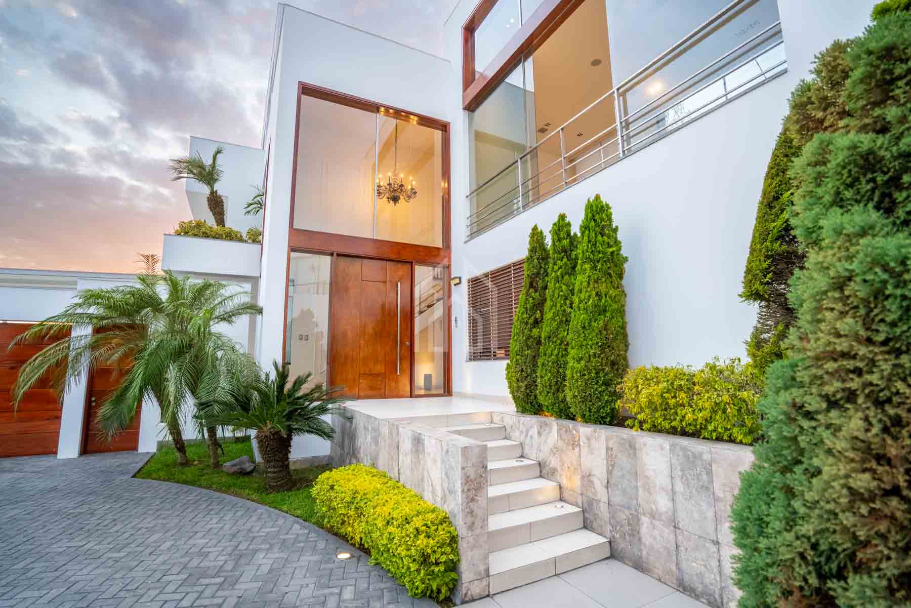 casa en venta en la planicie en condominio-2