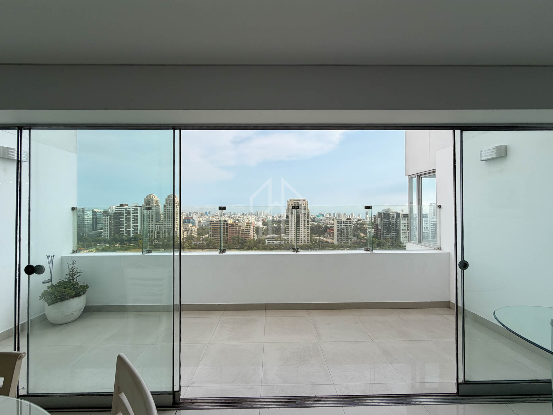 departamento en venta en san isidro frente al golf-2