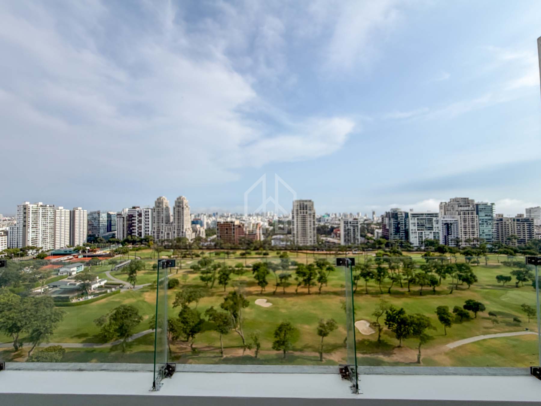 departamento en venta en san isidro frente al golf-3