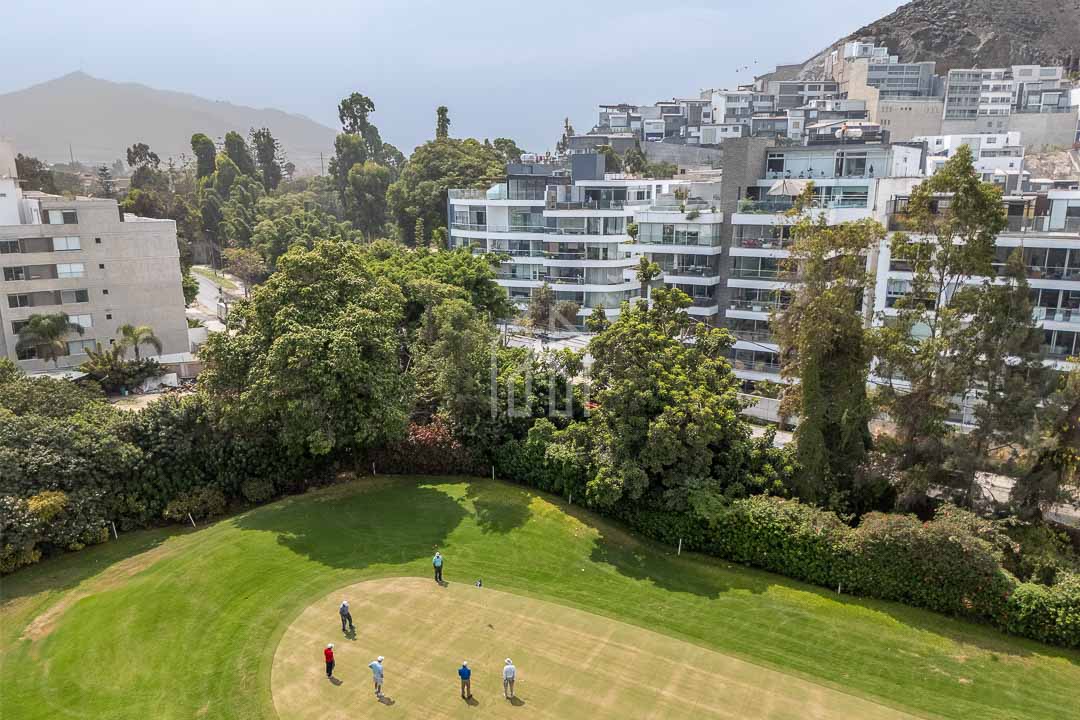 Penthouse con Terraza y Vista al Golf