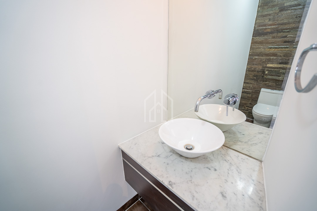 departamento en venta en surco golf los incas-10