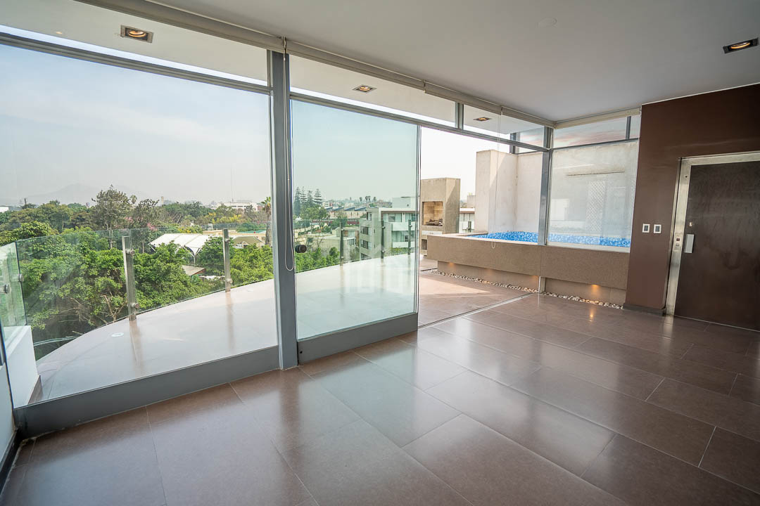 departamento en venta en surco golf los incas-11