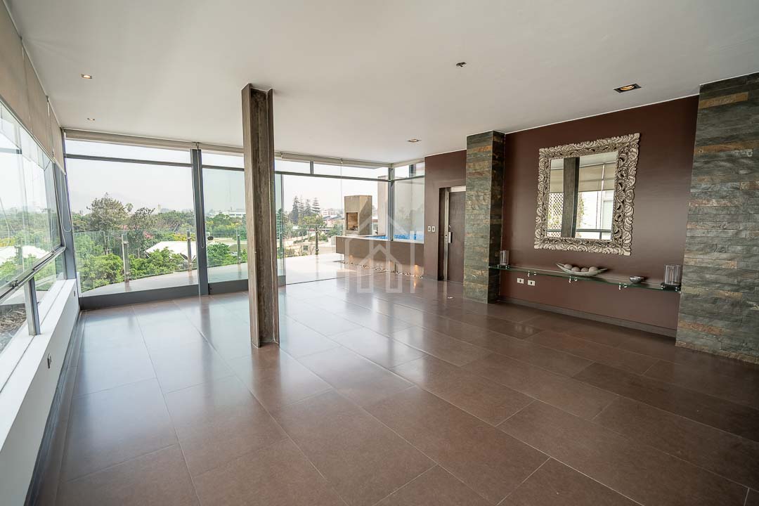 departamento en venta en surco golf los incas-12