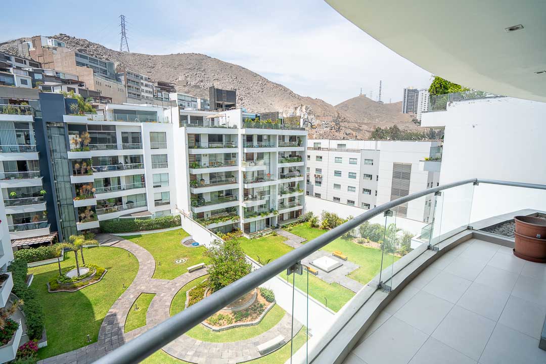 departamento en venta en surco golf los incas-15