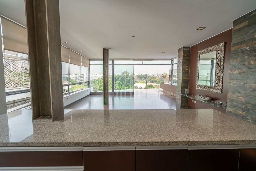 departamento en venta en surco golf los incas-20