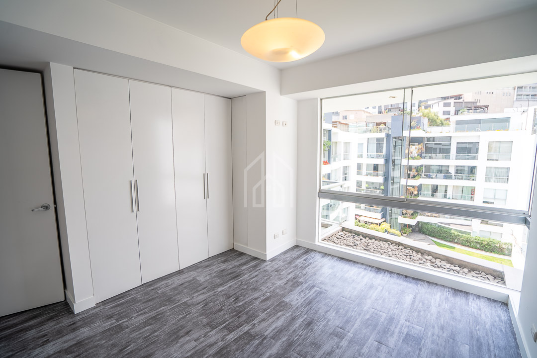 departamento en venta en surco golf los incas-20