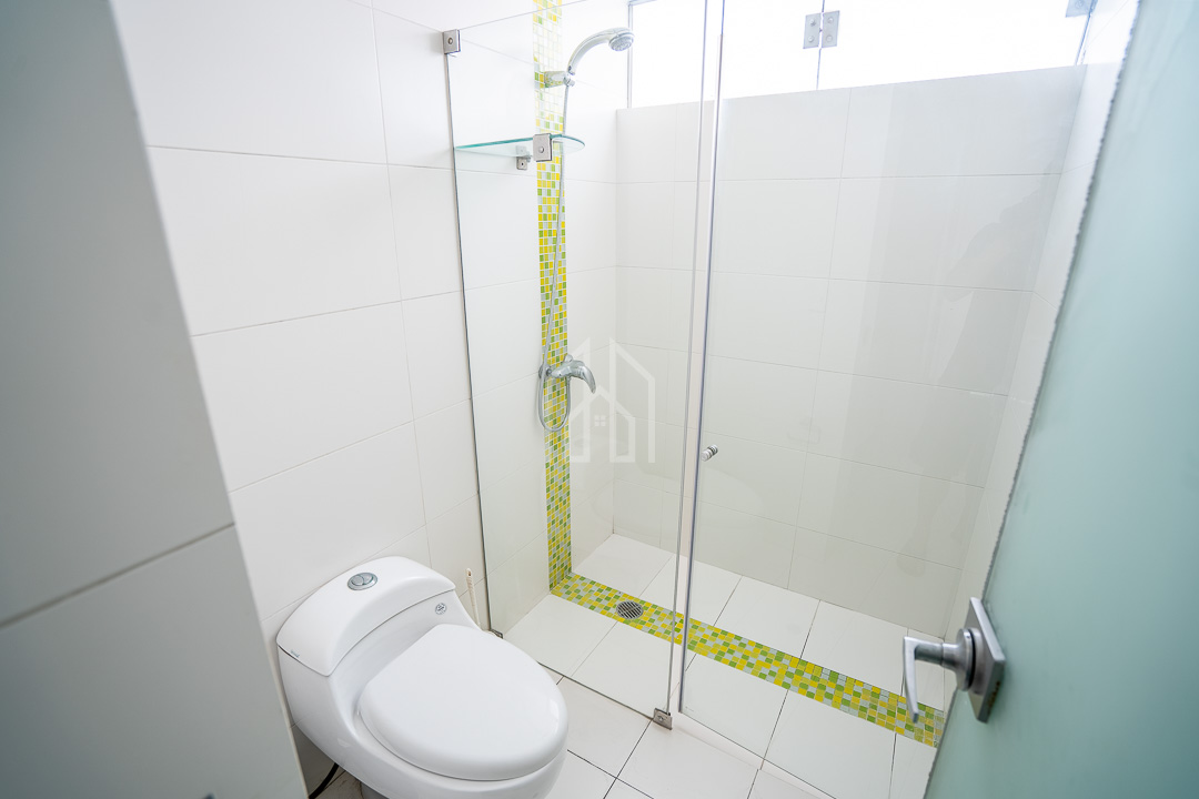 departamento en venta en surco golf los incas-22