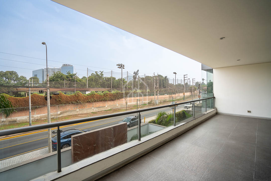 departamento en venta en surco golf los incas-12