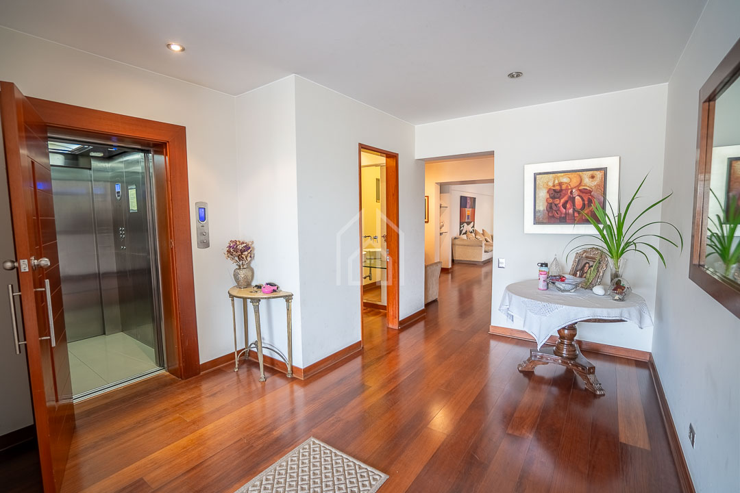 departamento en venta en surco golf los incas-13