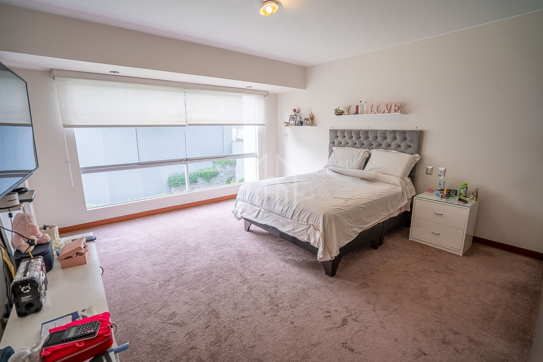 departamento en venta en surco golf los incas-33