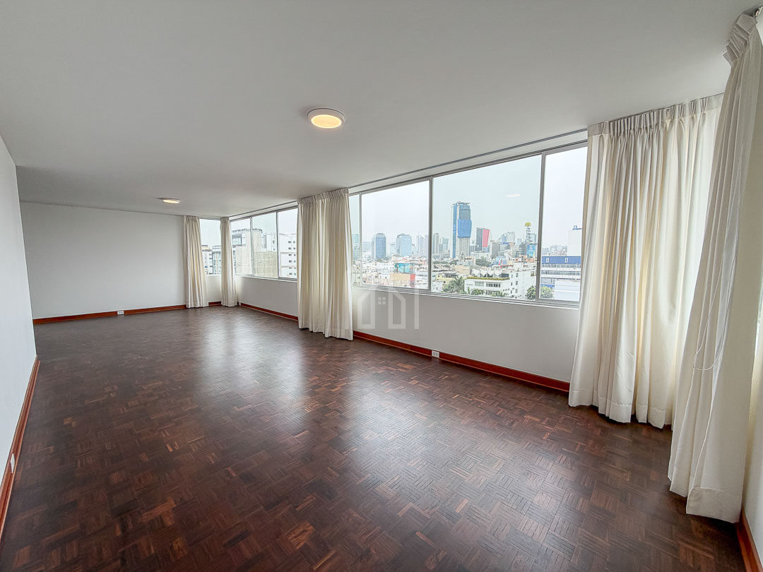 Departamento en venta o alquiler arequipa con santa cruz miraflores-13