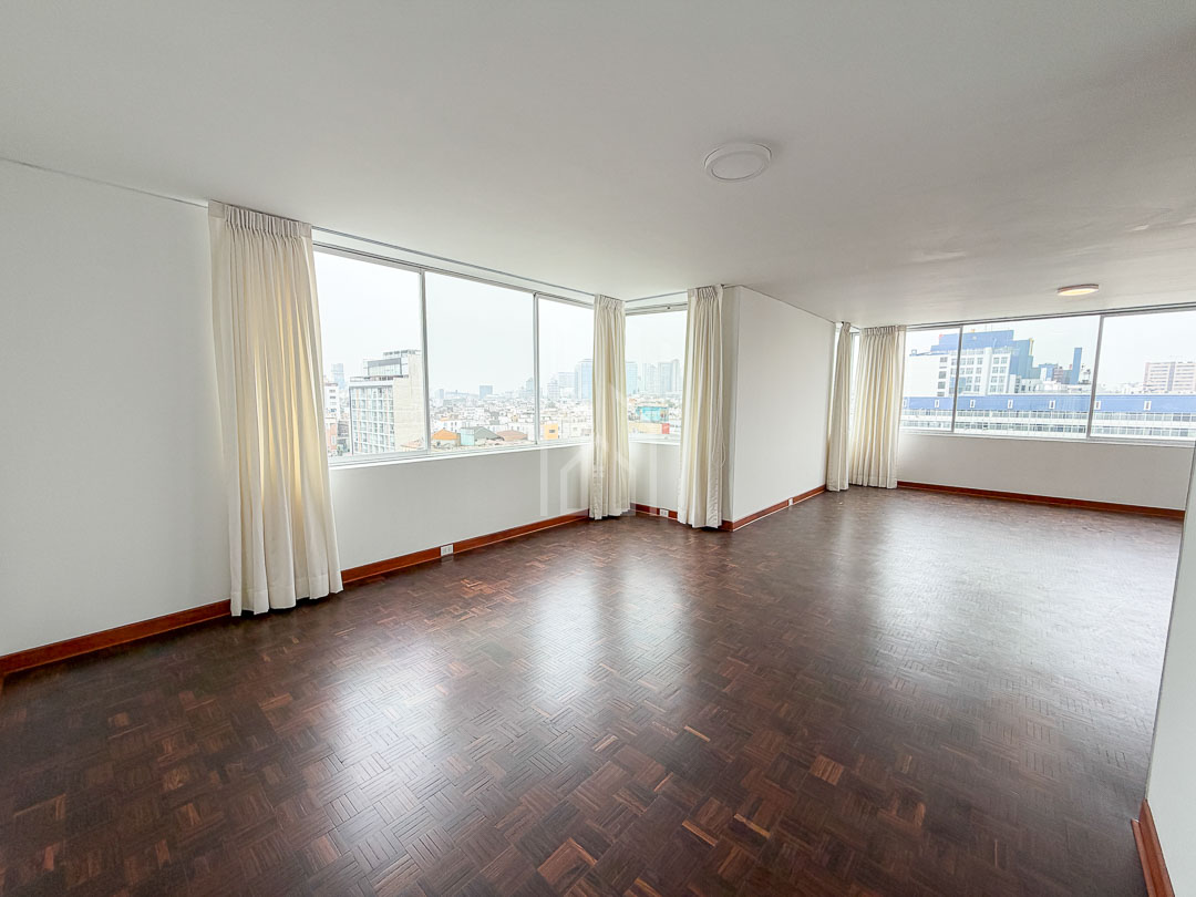 Departamento en venta o alquiler arequipa con santa cruz miraflores-16