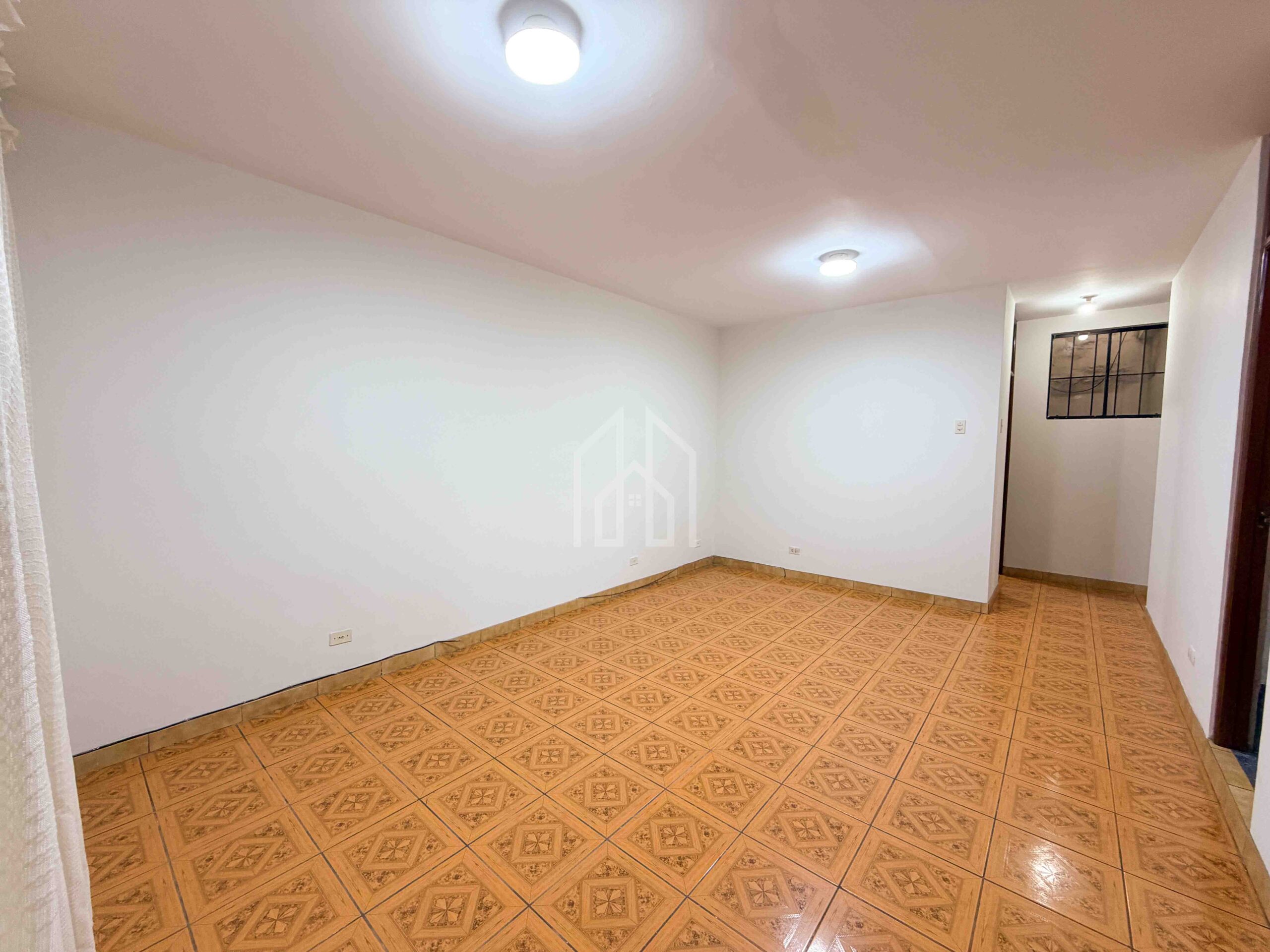 departamento en venta en surco cerca a estacion del tren-2