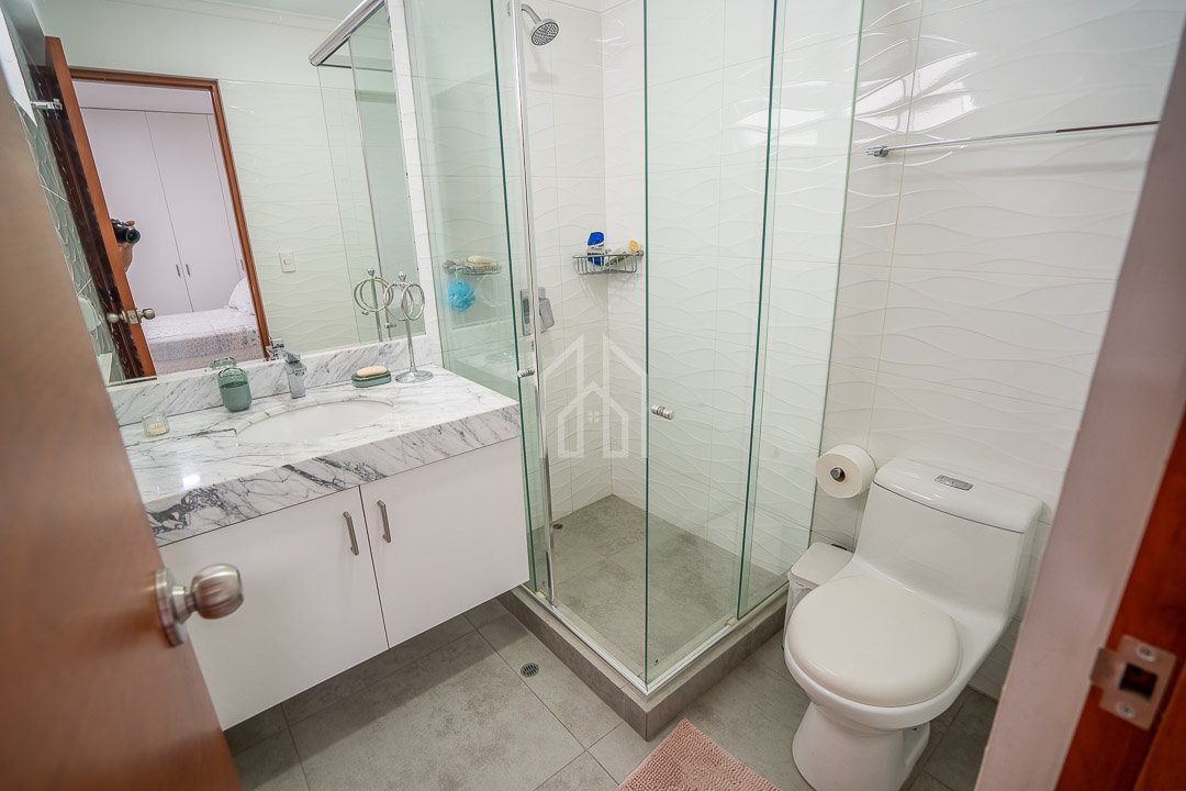 Departamento en venta en surco chacarilla HLobo-22