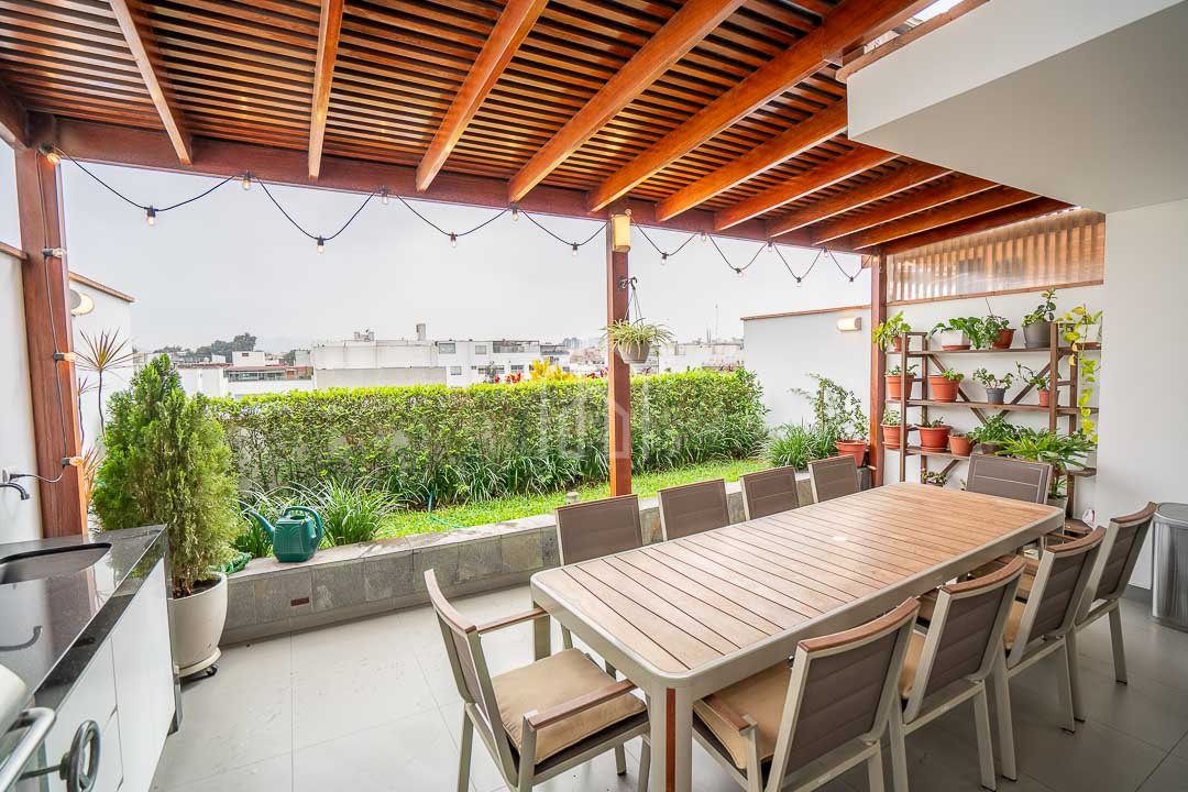 Departamento en venta en surco chacarilla HLobo-35