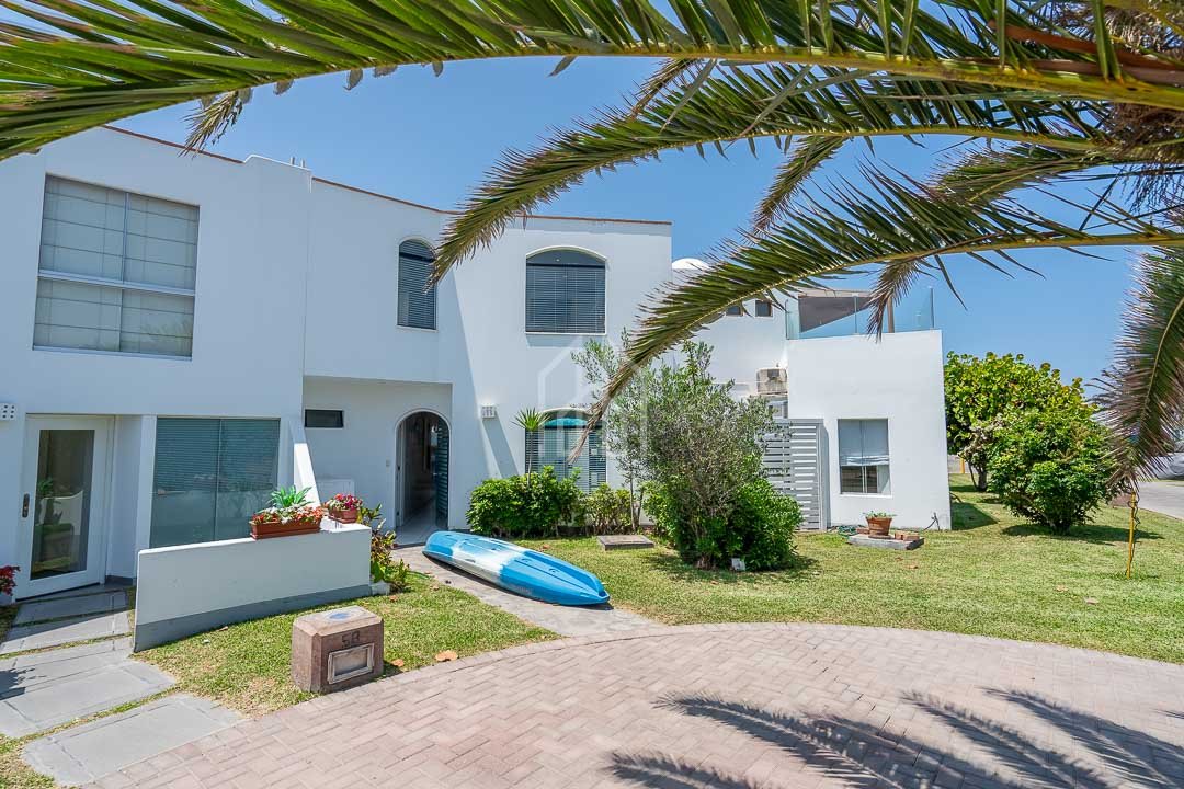 casa de playa en venta las lagunas-39
