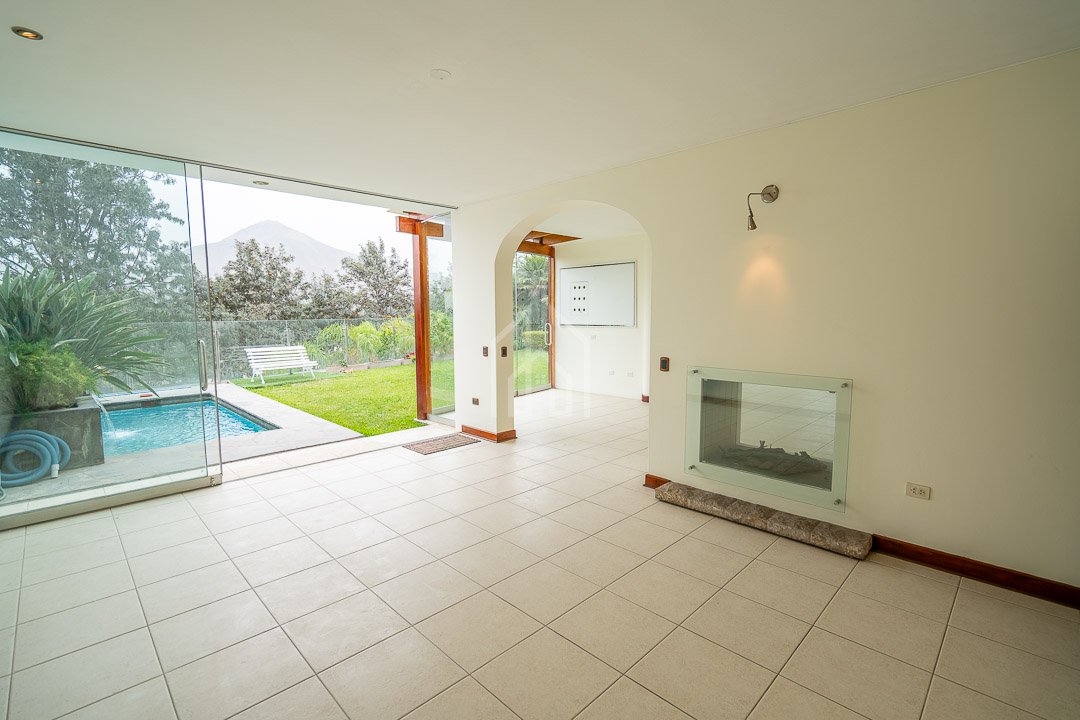 casa en venta condominio britanico surco-12